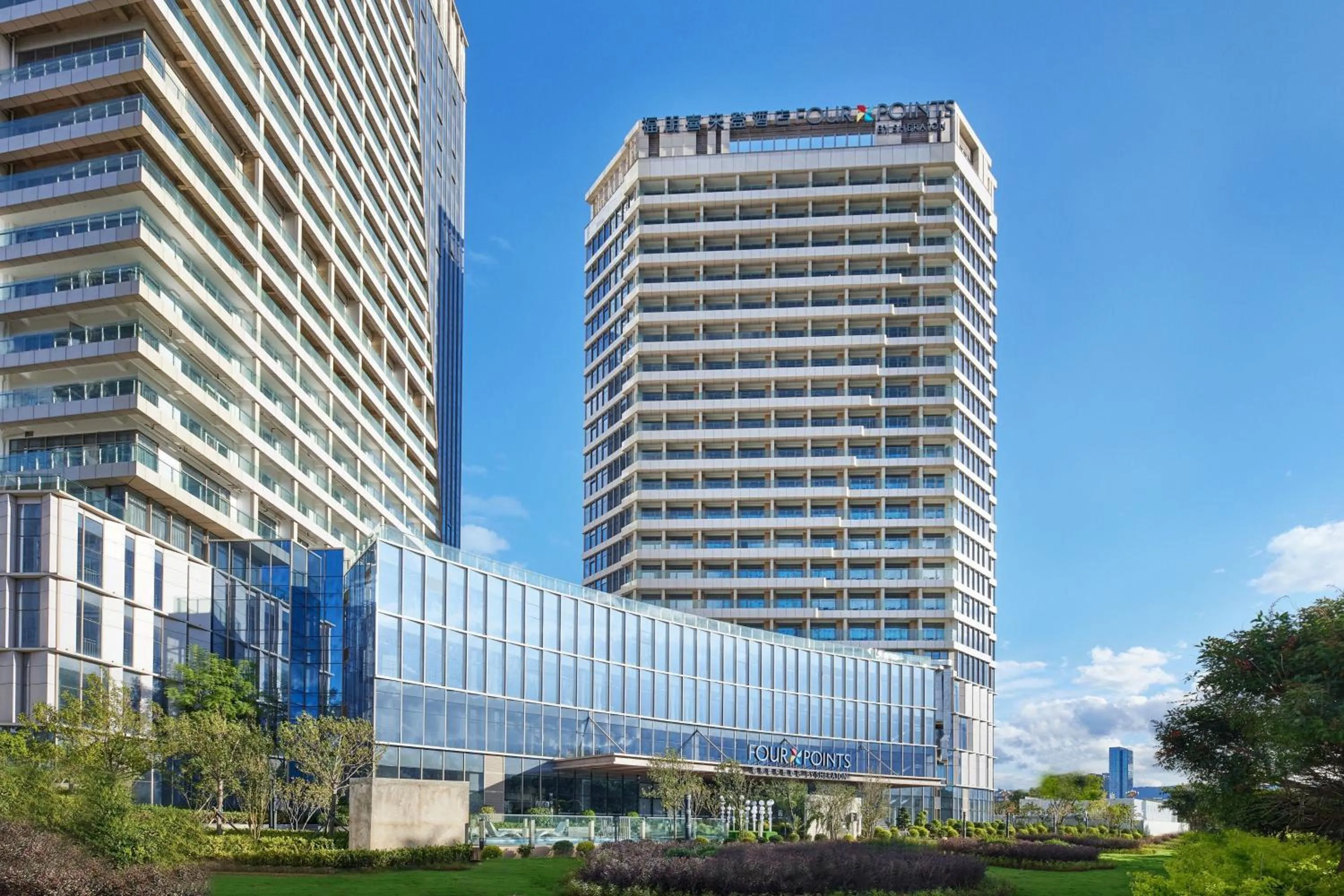 Property building in Four Points by Sheraton Dali, Erhai