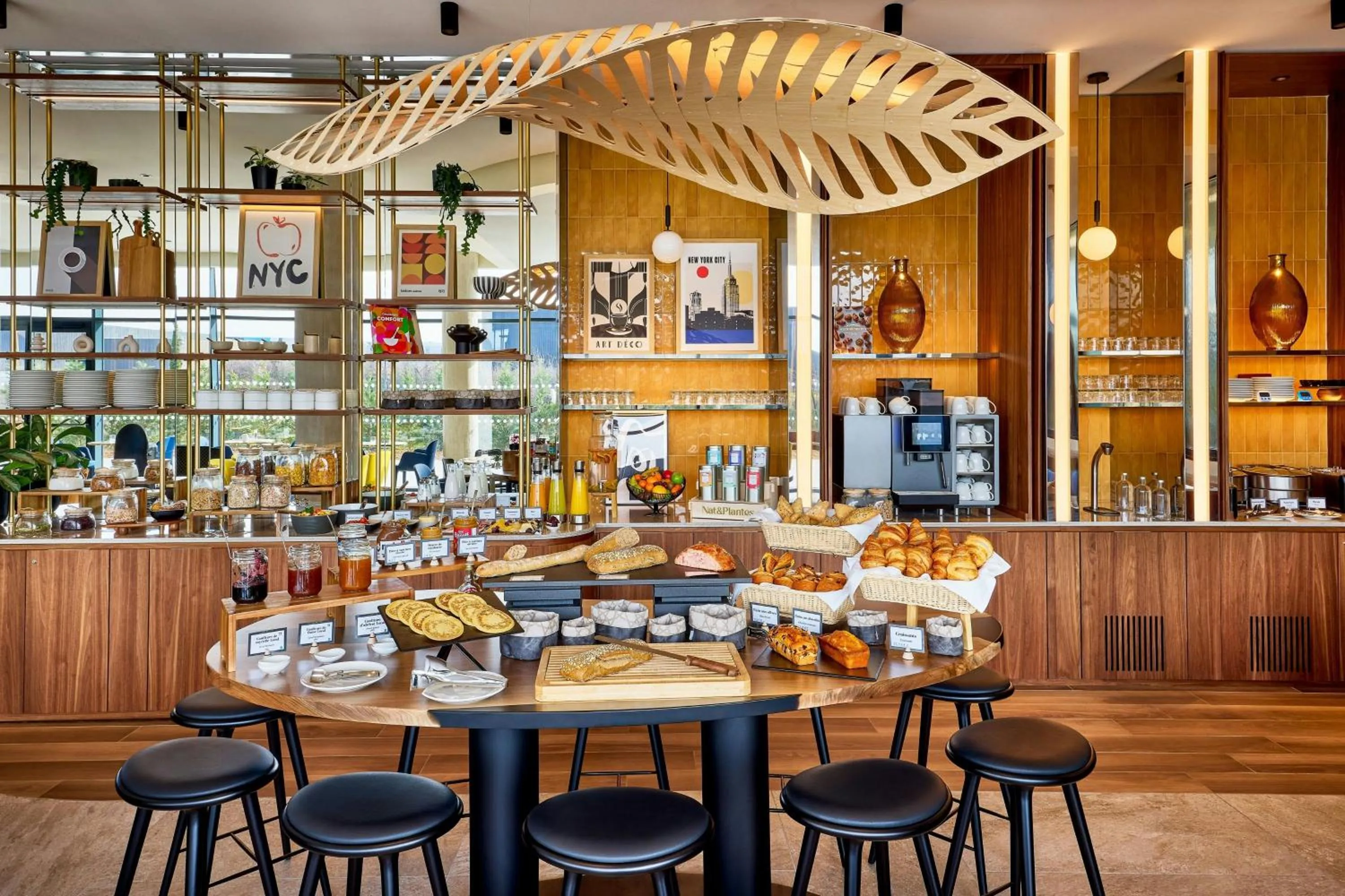 Breakfast in Courtyard by Marriott Lyon Eurexpo Stadium