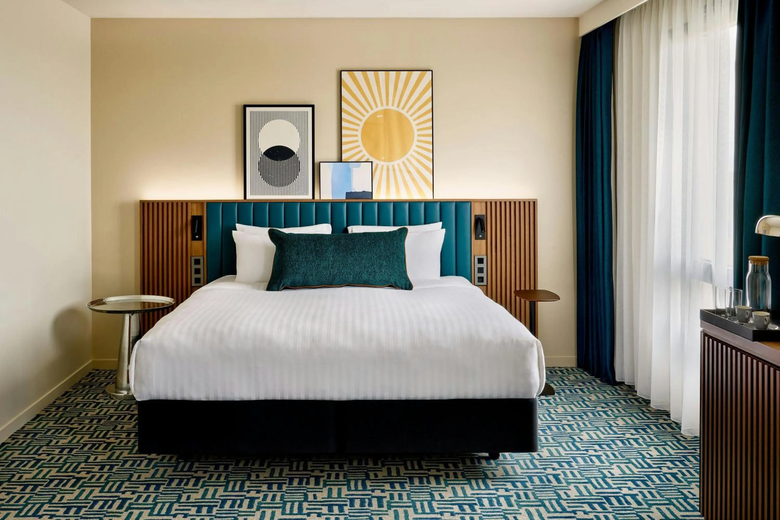 Photo of the whole room, Bed in Courtyard by Marriott Lyon Eurexpo Stadium