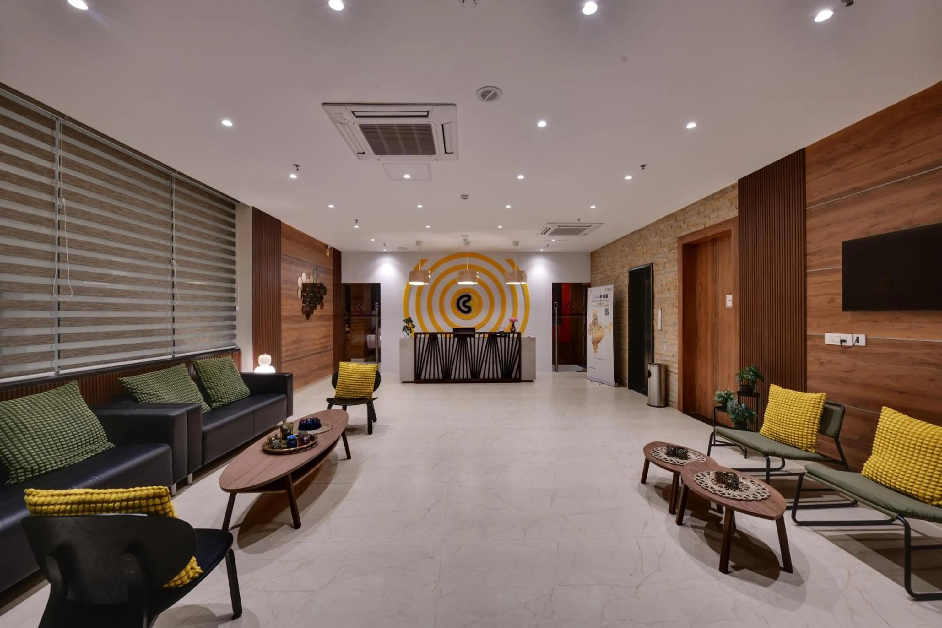 Lobby or reception in Click Hotel Vista-Kempegowda Airport