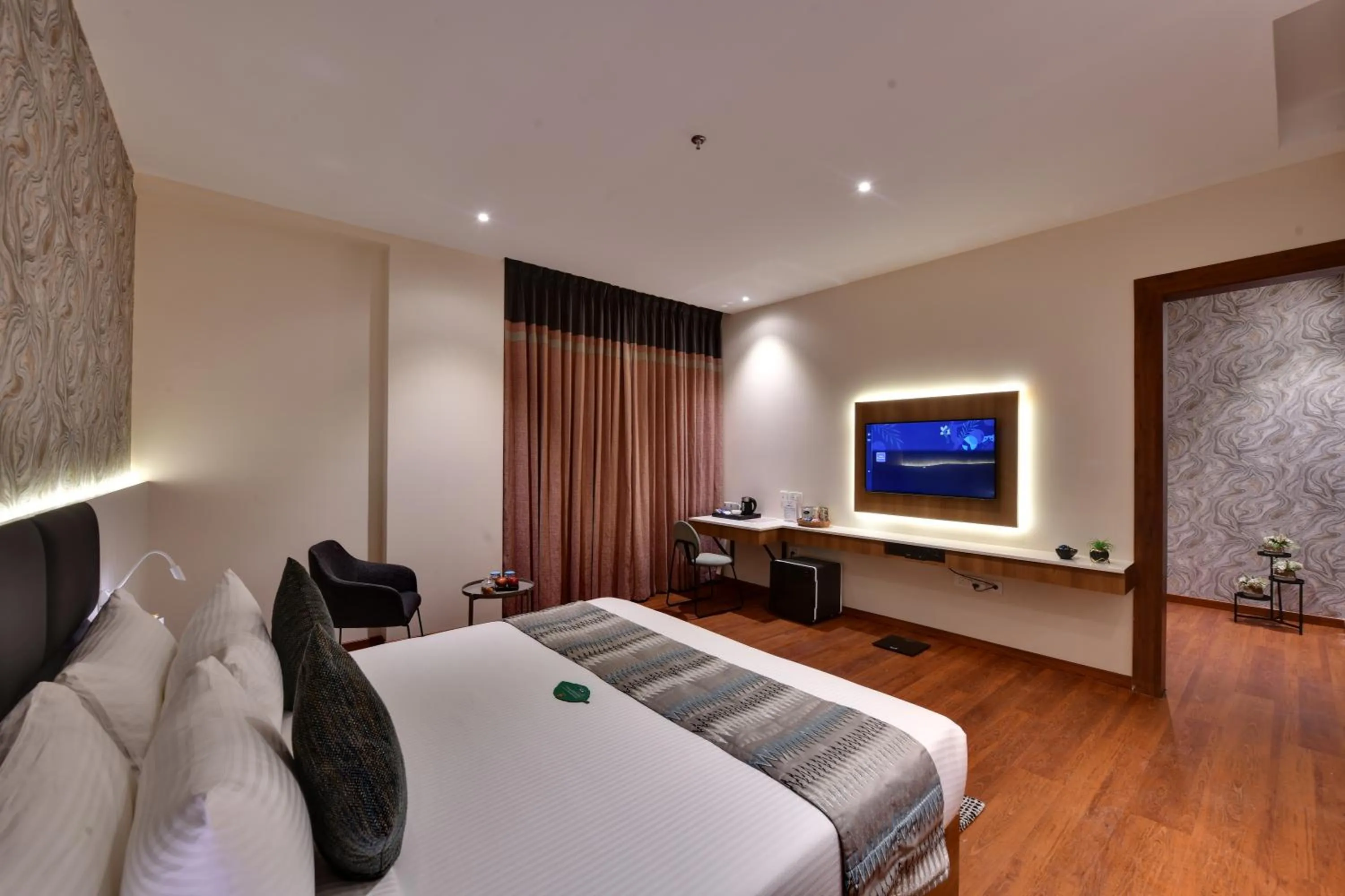 Bedroom, Bed in Click Hotel Vista-Kempegowda Airport
