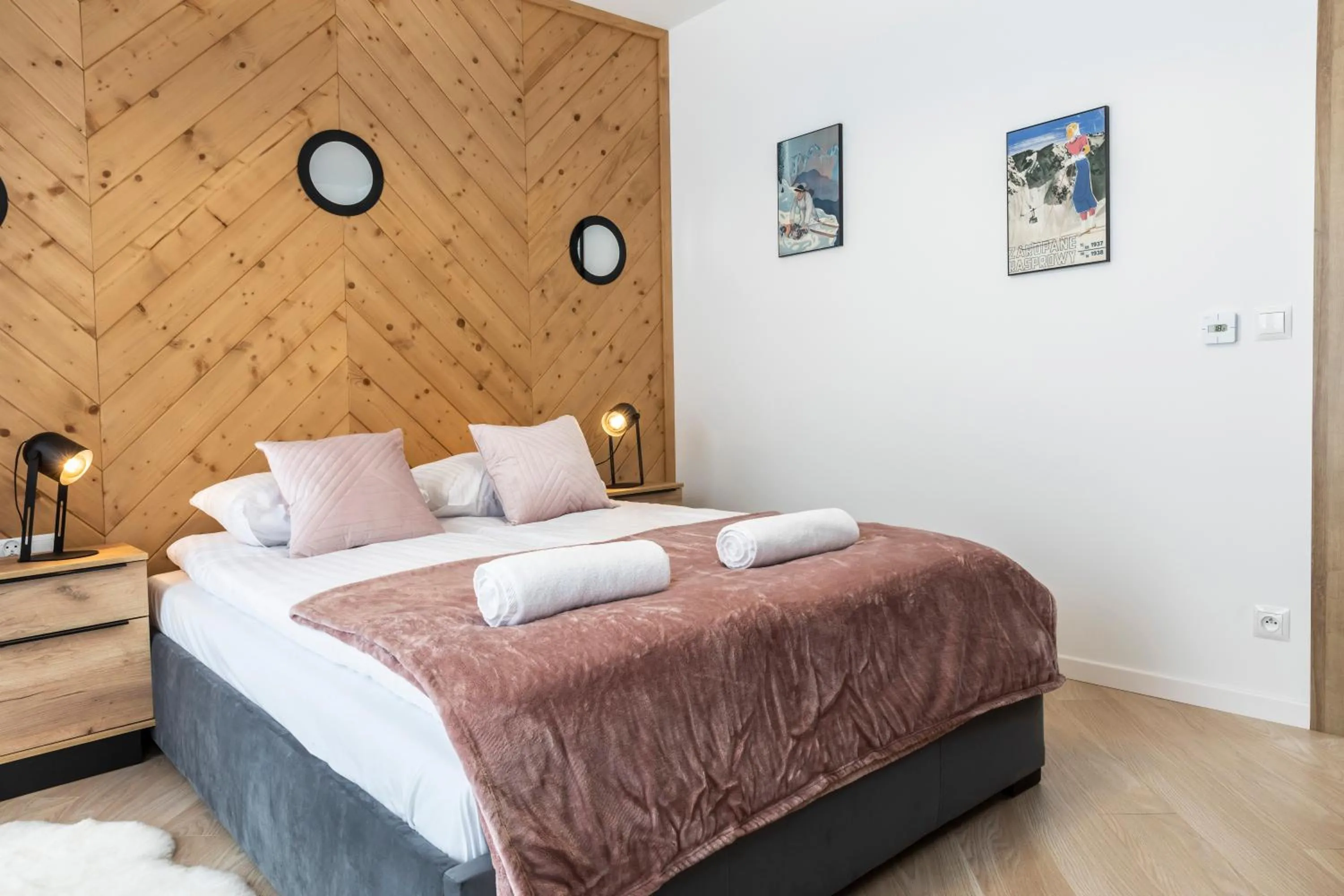 Bed in Oberconiówka Residence SPA - Mountain Base - Jaccuzi&Sauna