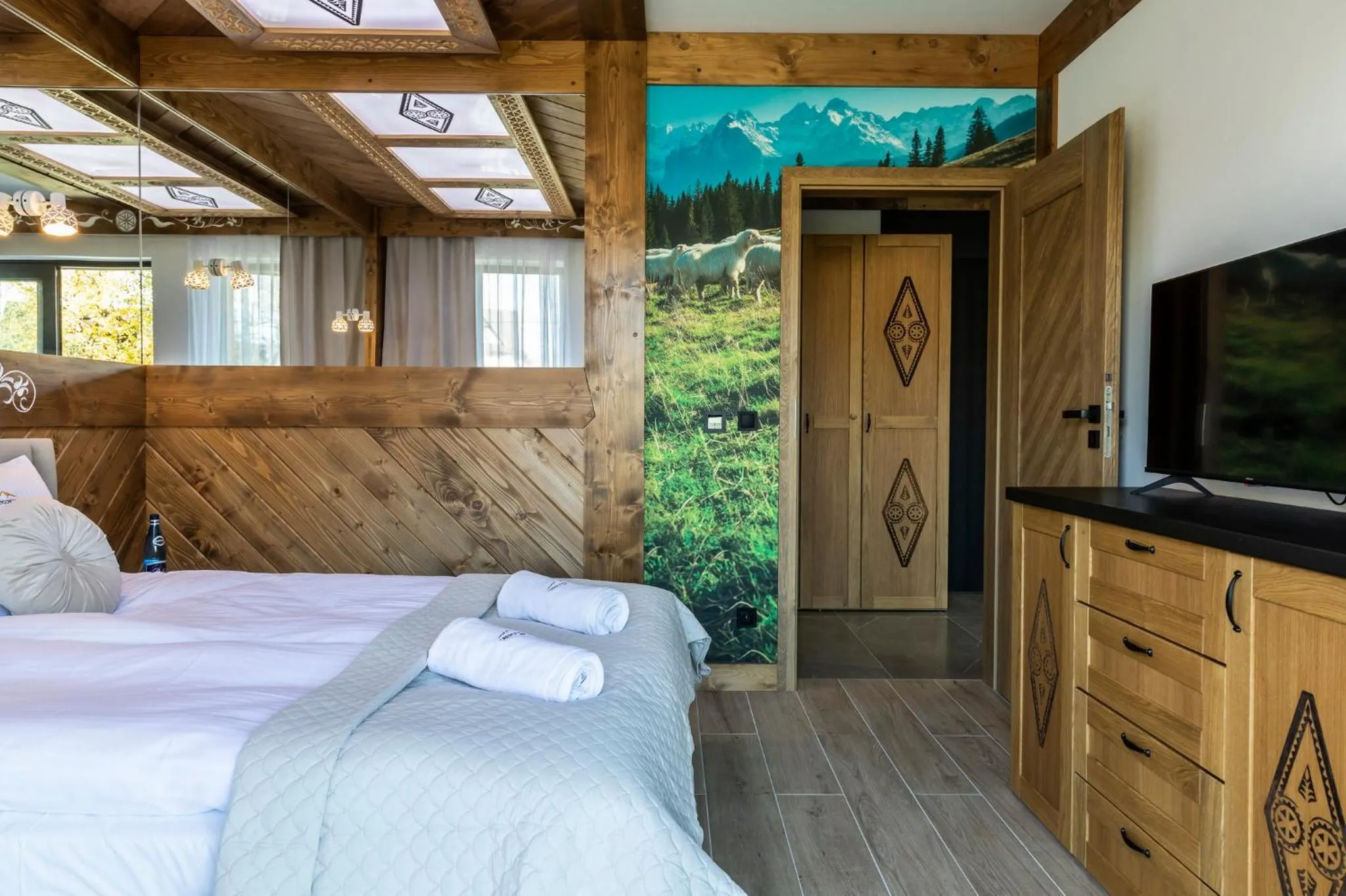 Bed in Oberconiówka Residence SPA - Mountain Base - Jaccuzi&Sauna