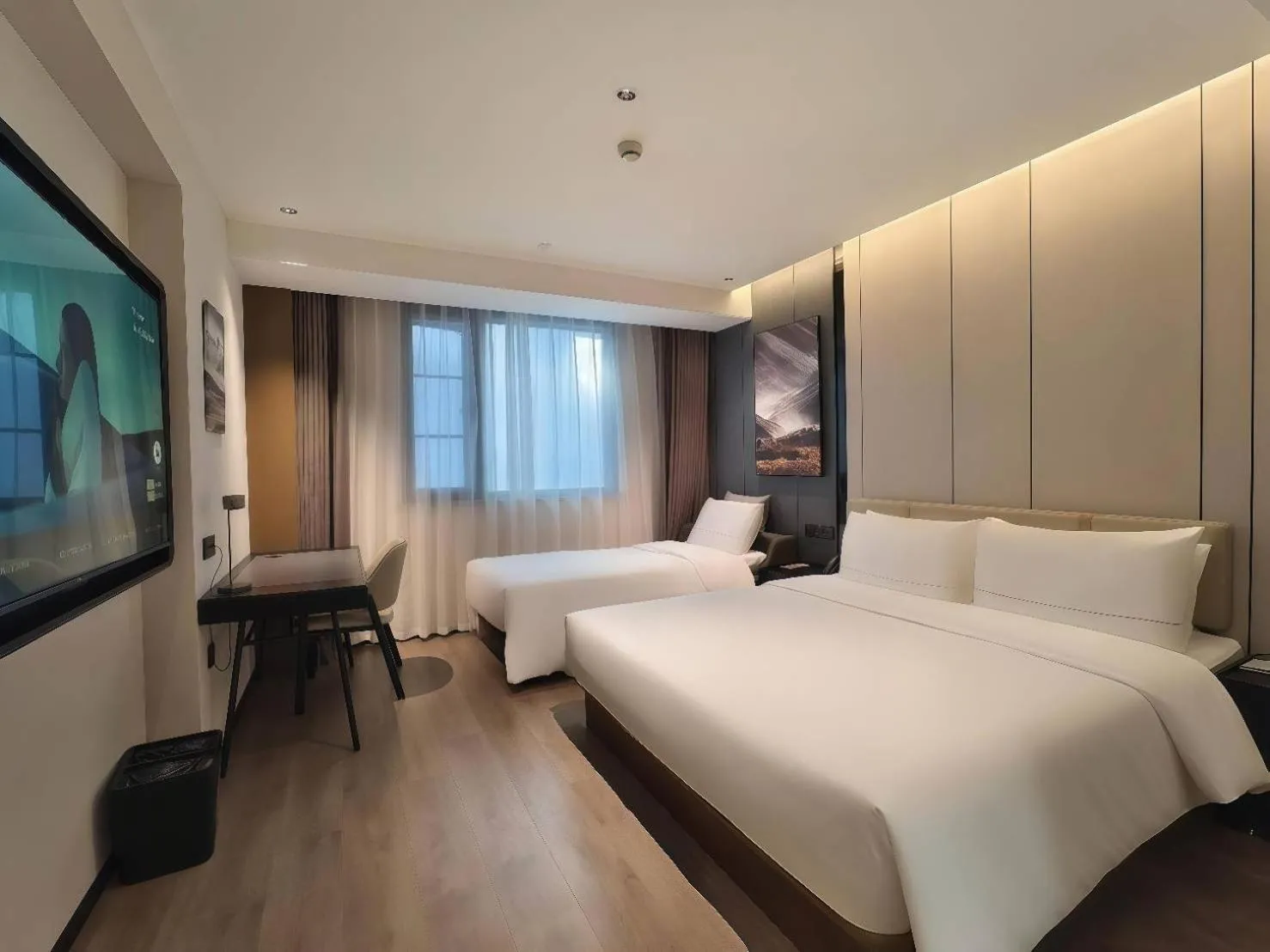 Atour Hotel Shanghai People's Square Nanjing Road Pedestrian Street