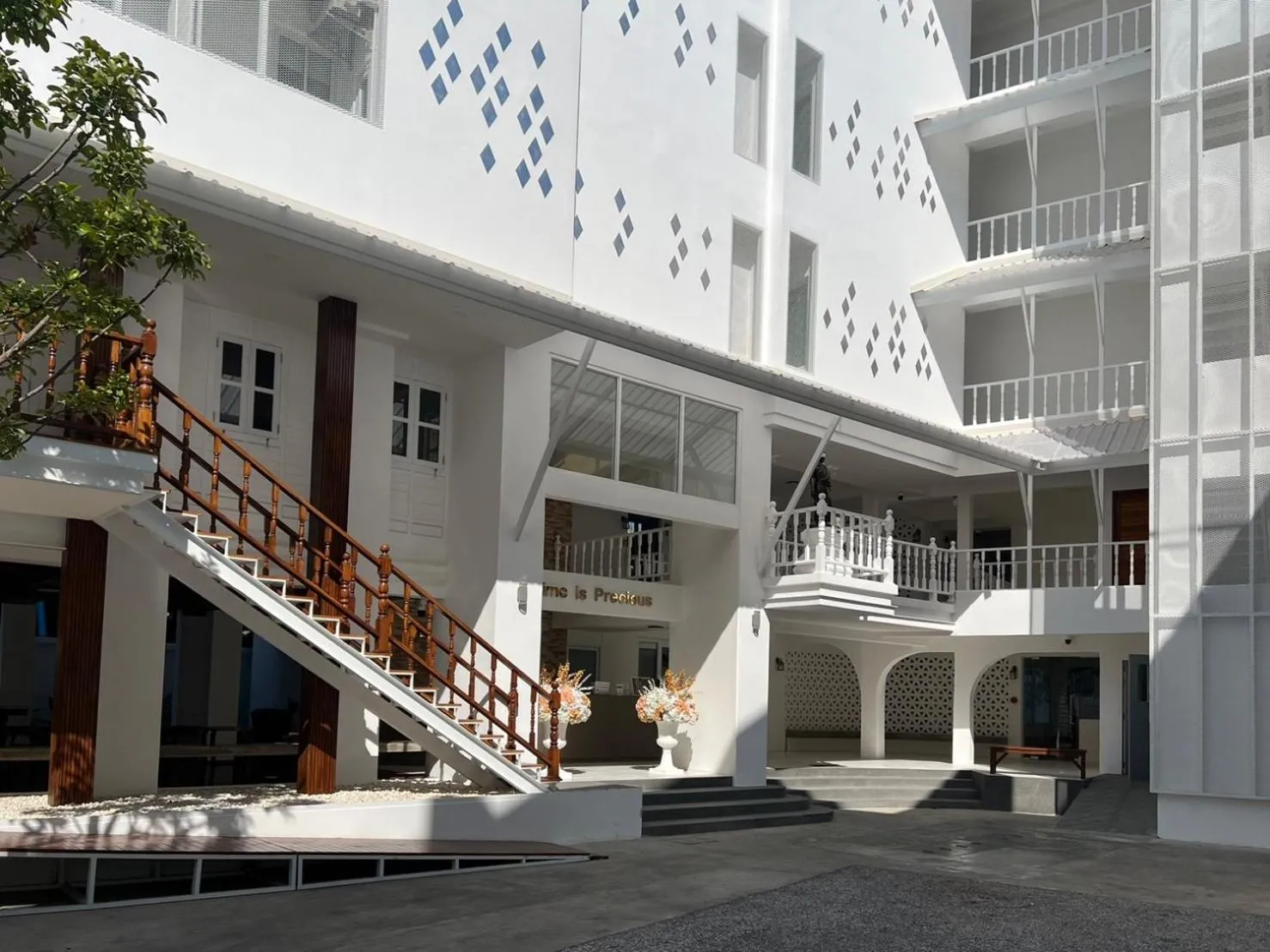 VELA Korat Hotel & Cafe'