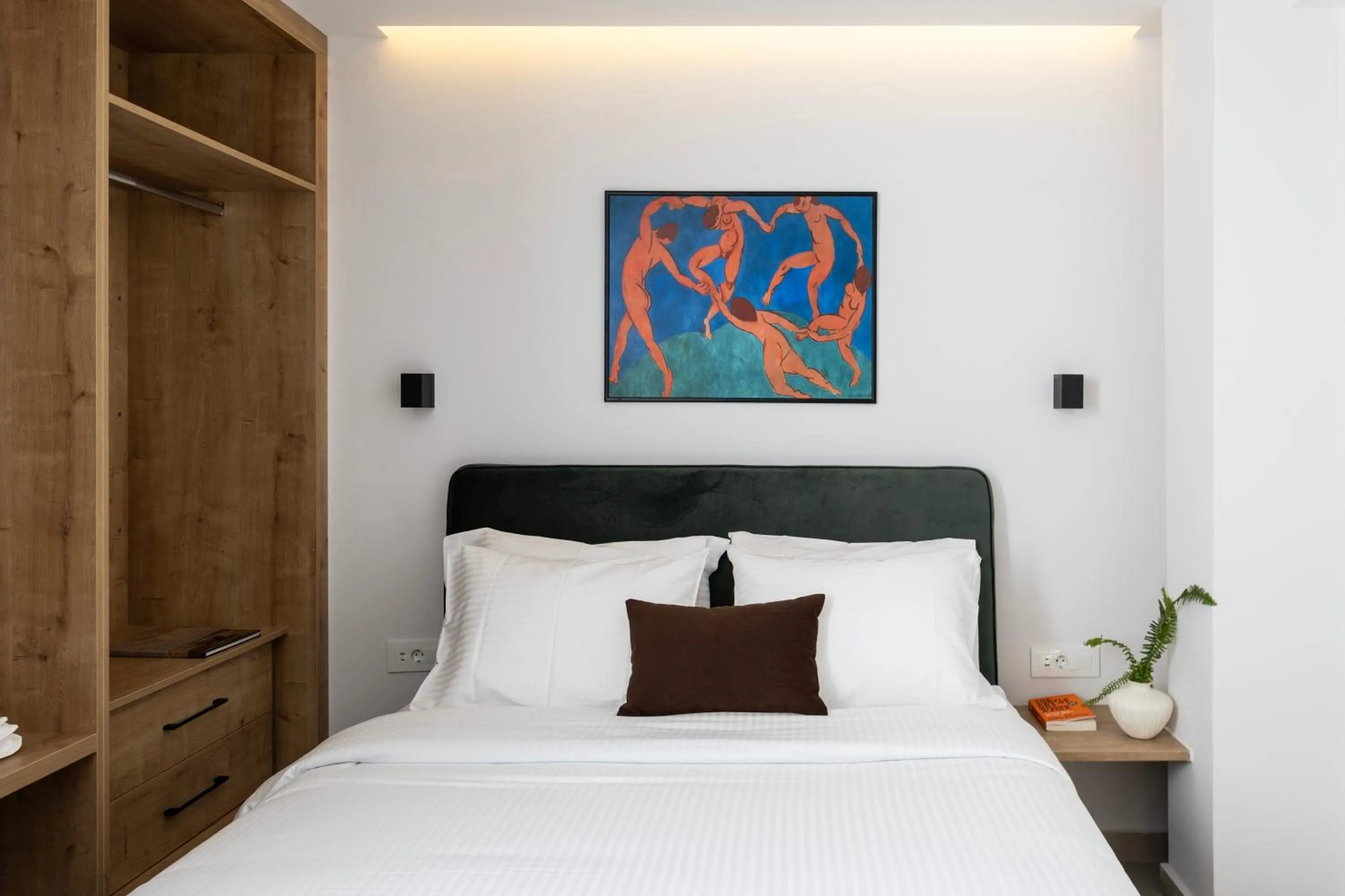 Bed in DOMIOS Suites Athens