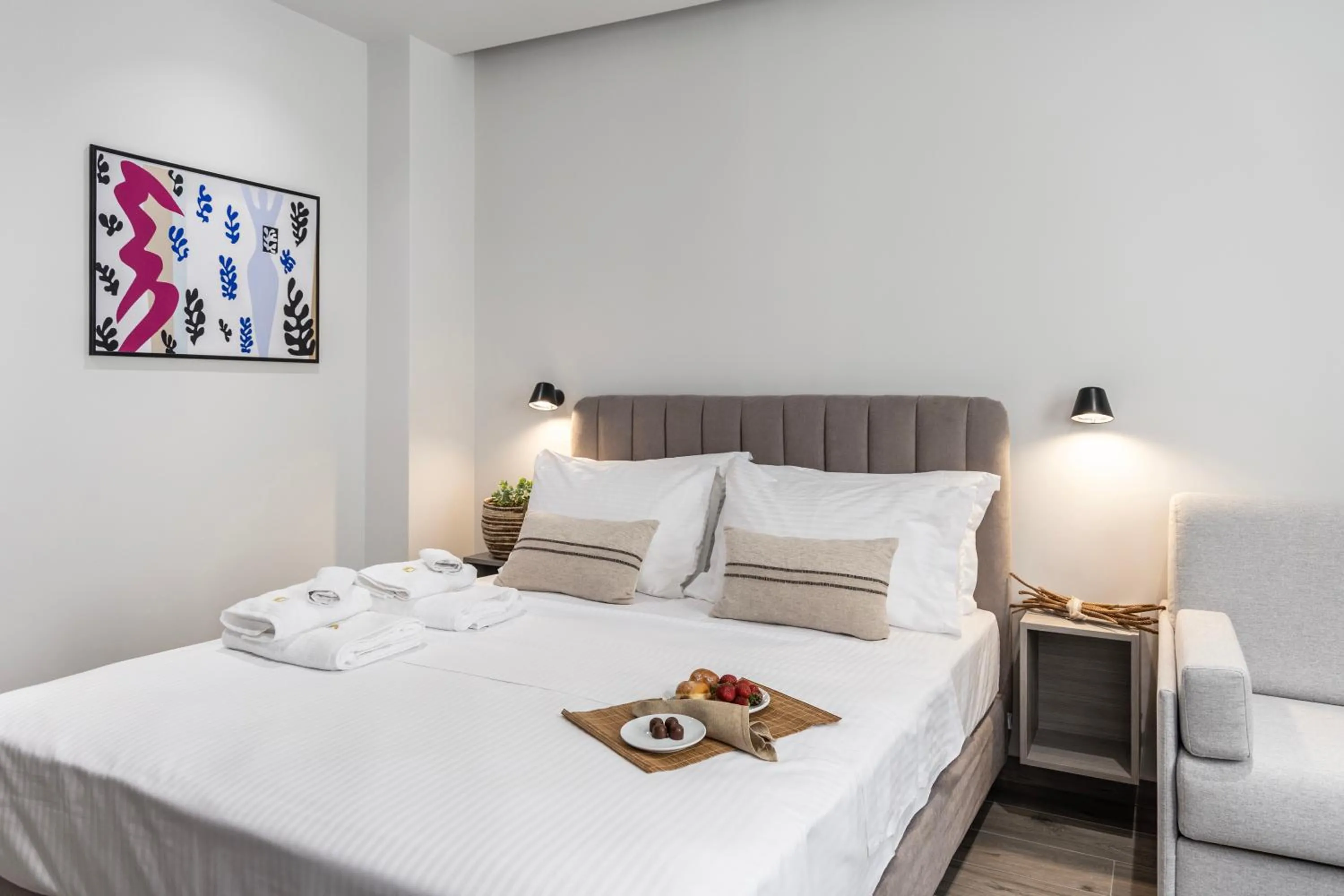 Bed in DOMIOS Suites Athens