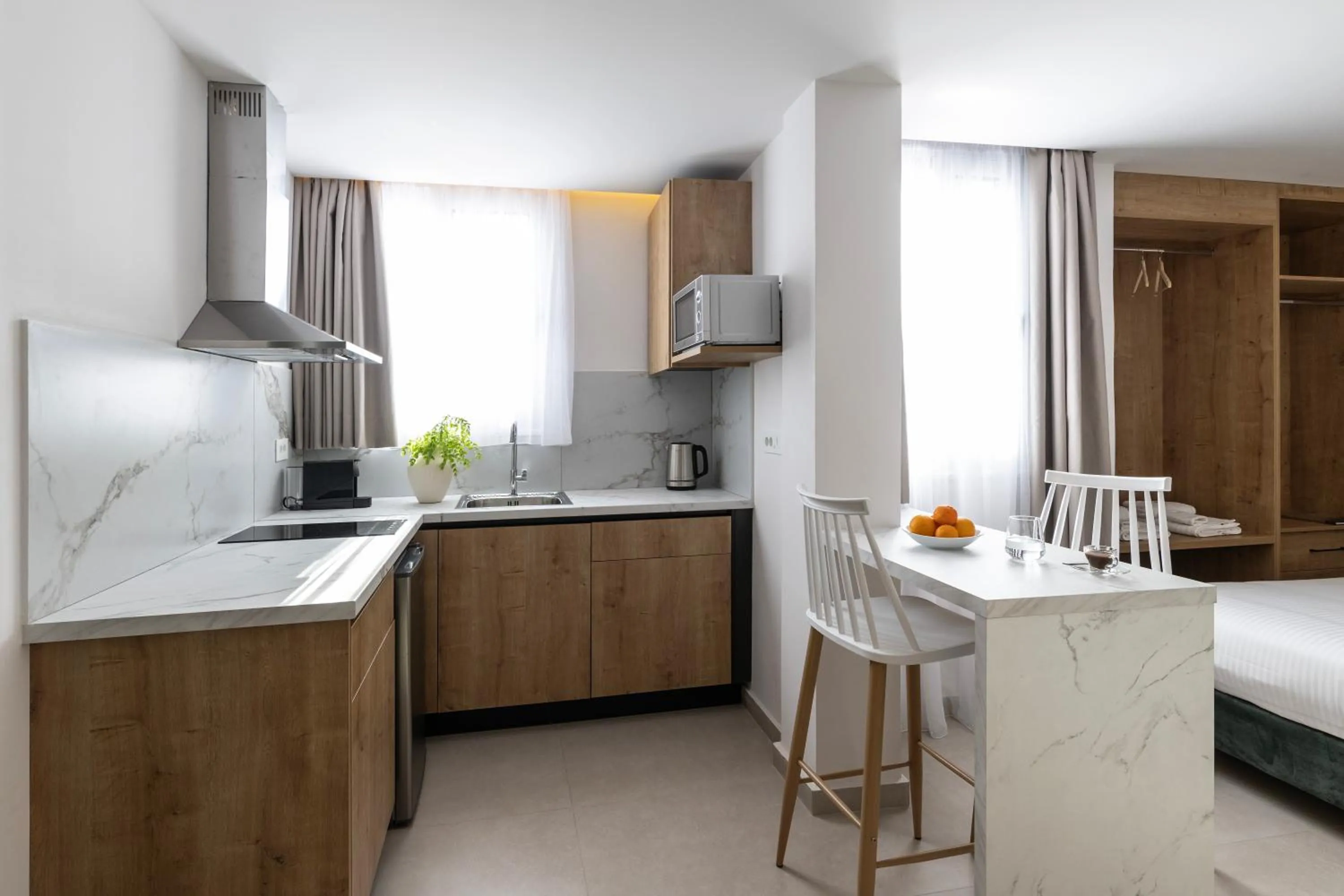 DOMIOS Suites Athens