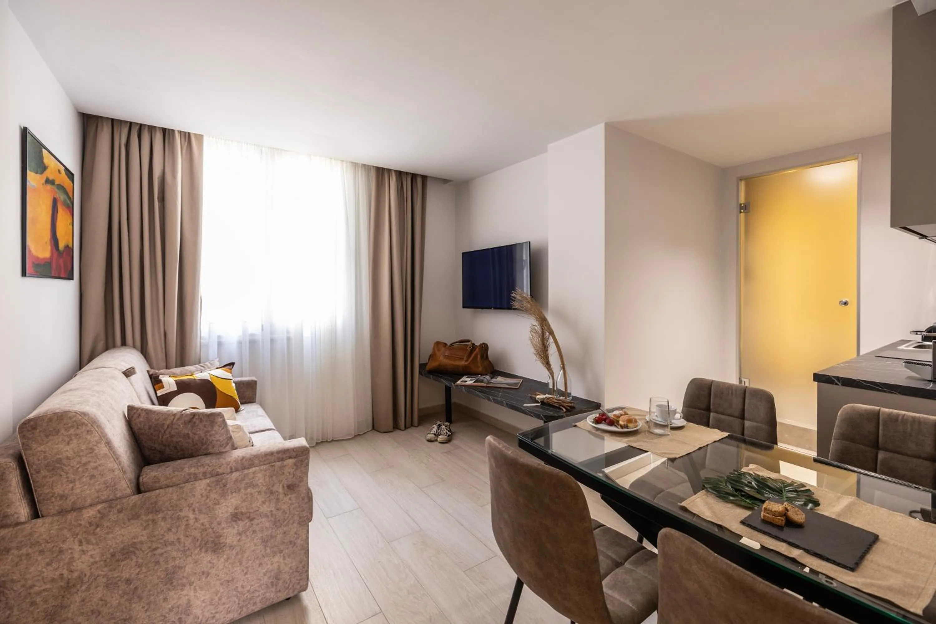 DOMIOS Suites Athens