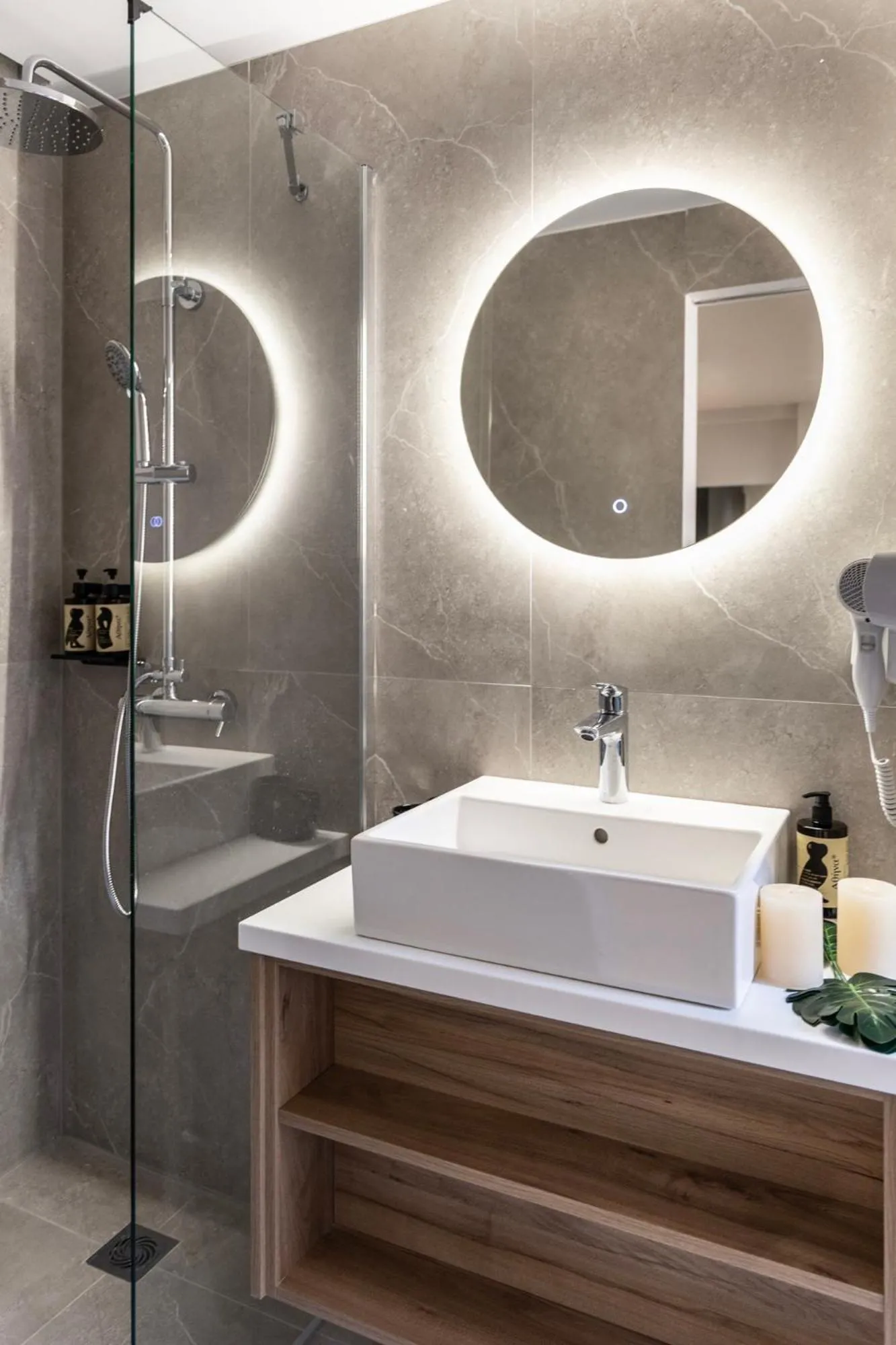 DOMIOS Suites Athens