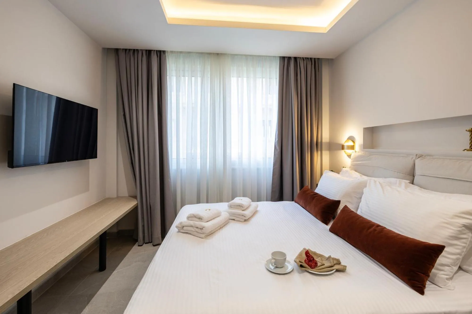 Bed in DOMIOS Suites Athens