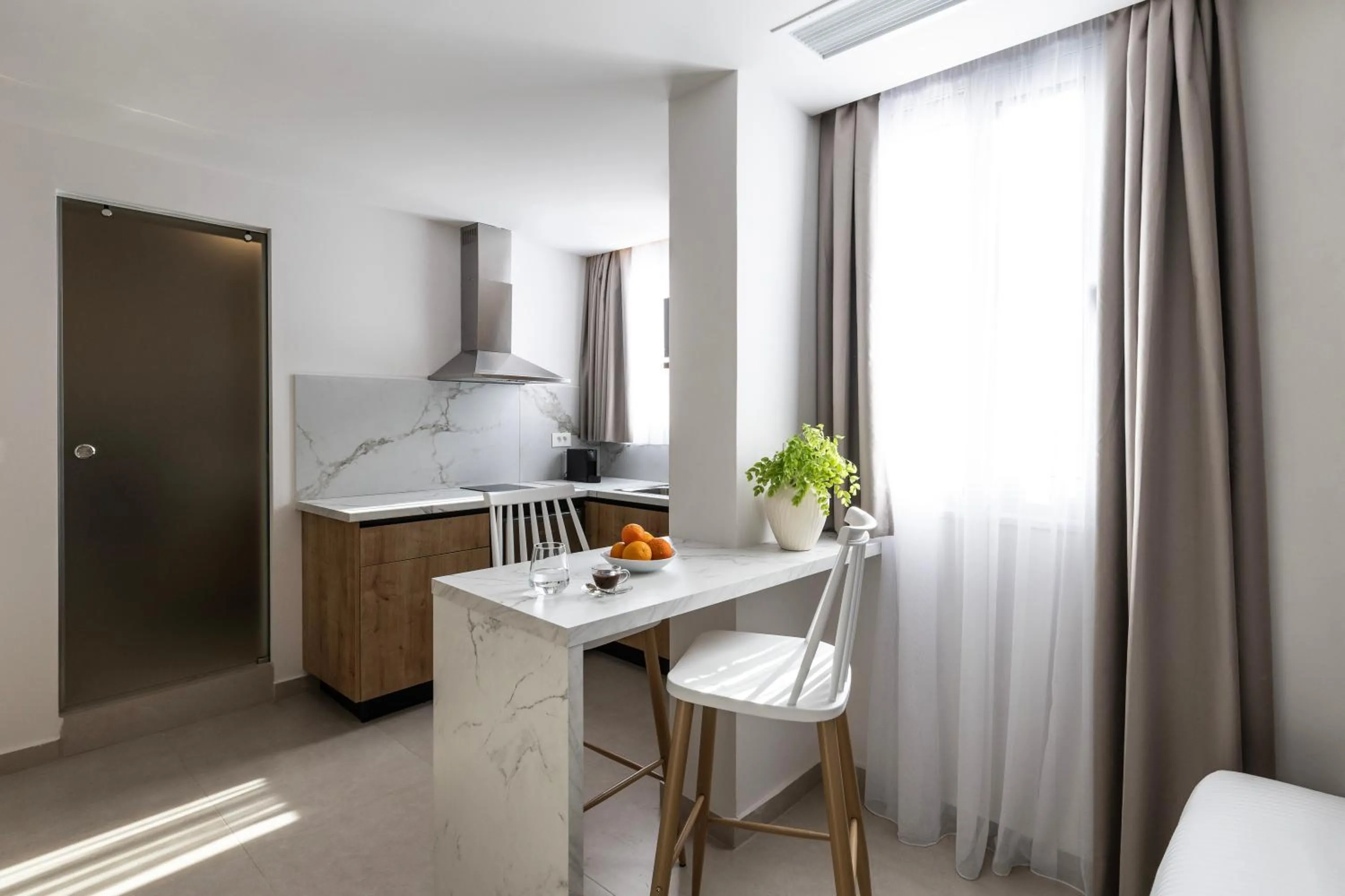 DOMIOS Suites Athens