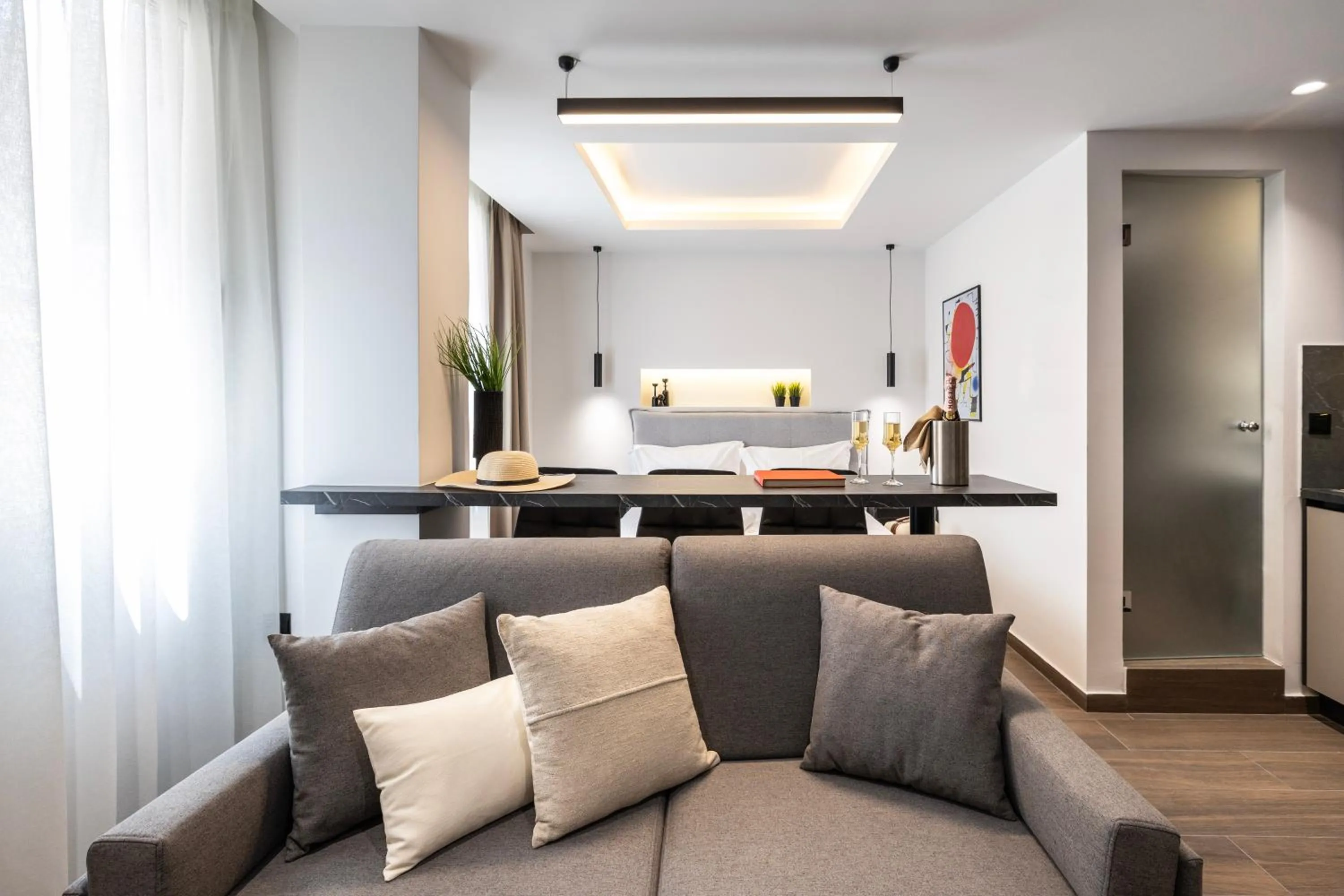 DOMIOS Suites Athens