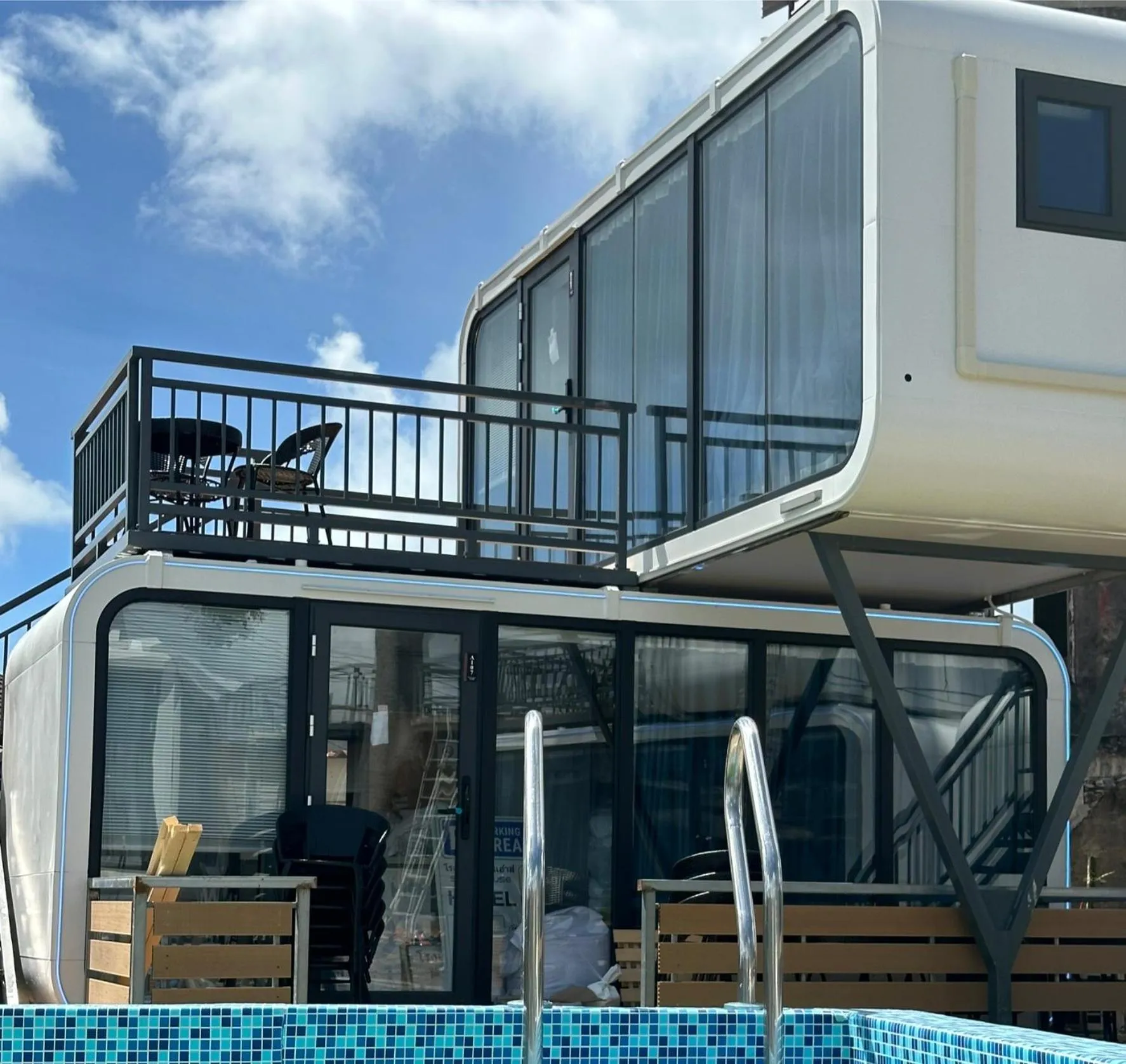 Property building in Space House Hotel Phuket