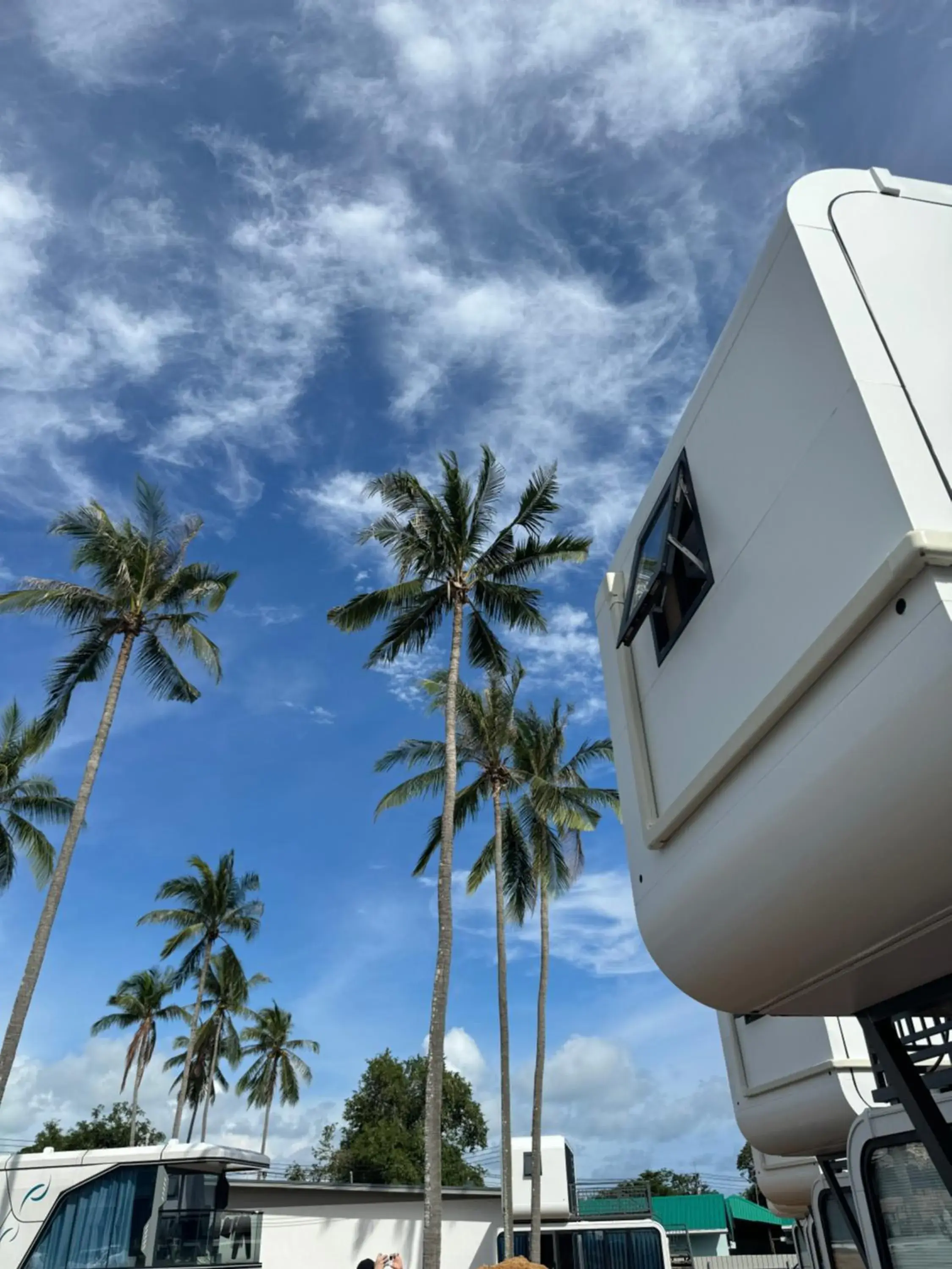 Property building in Space House Hotel Phuket Property building in Space House Hotel Phuket