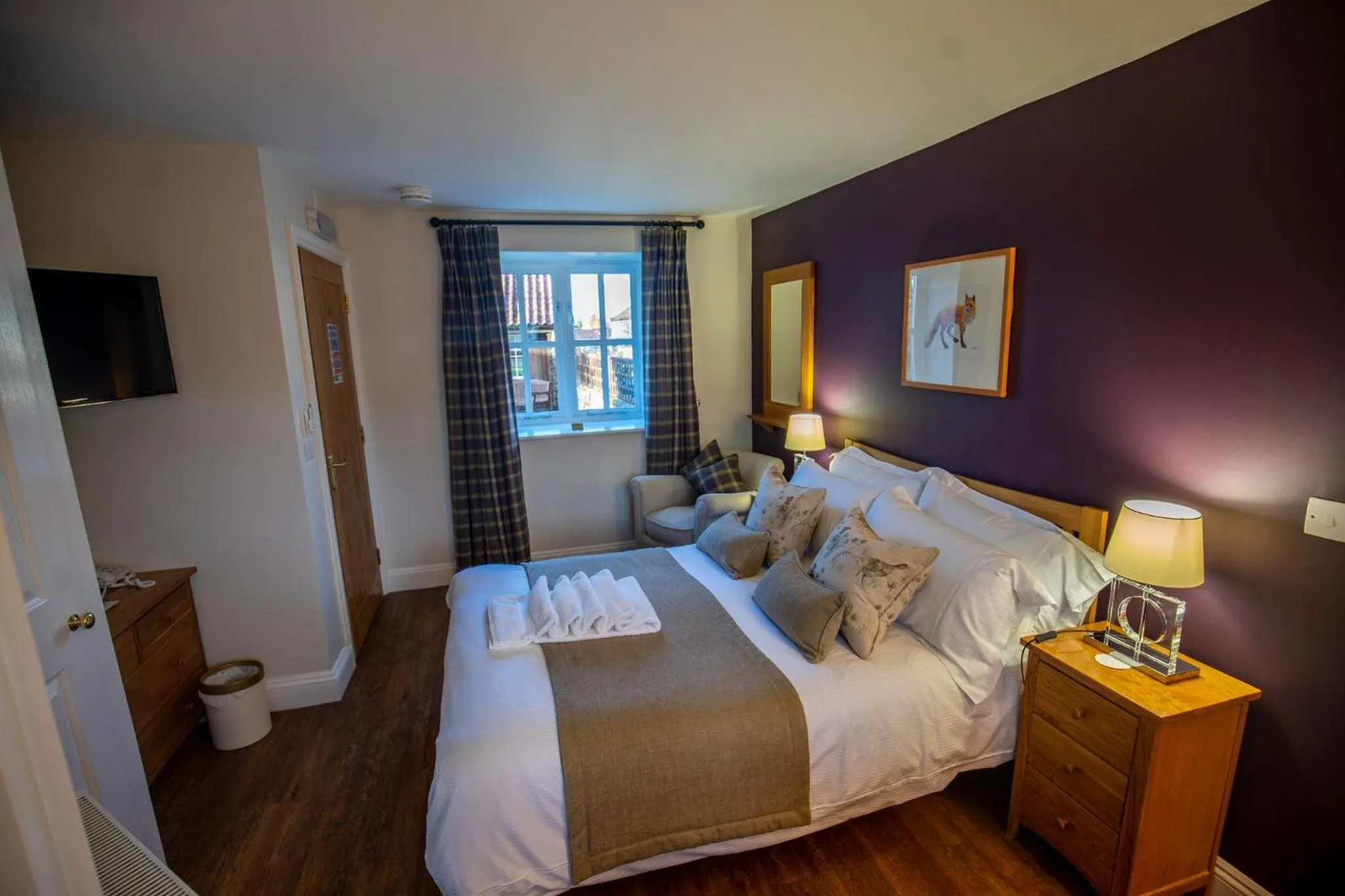 Bedroom, Bed in The Old Coach House