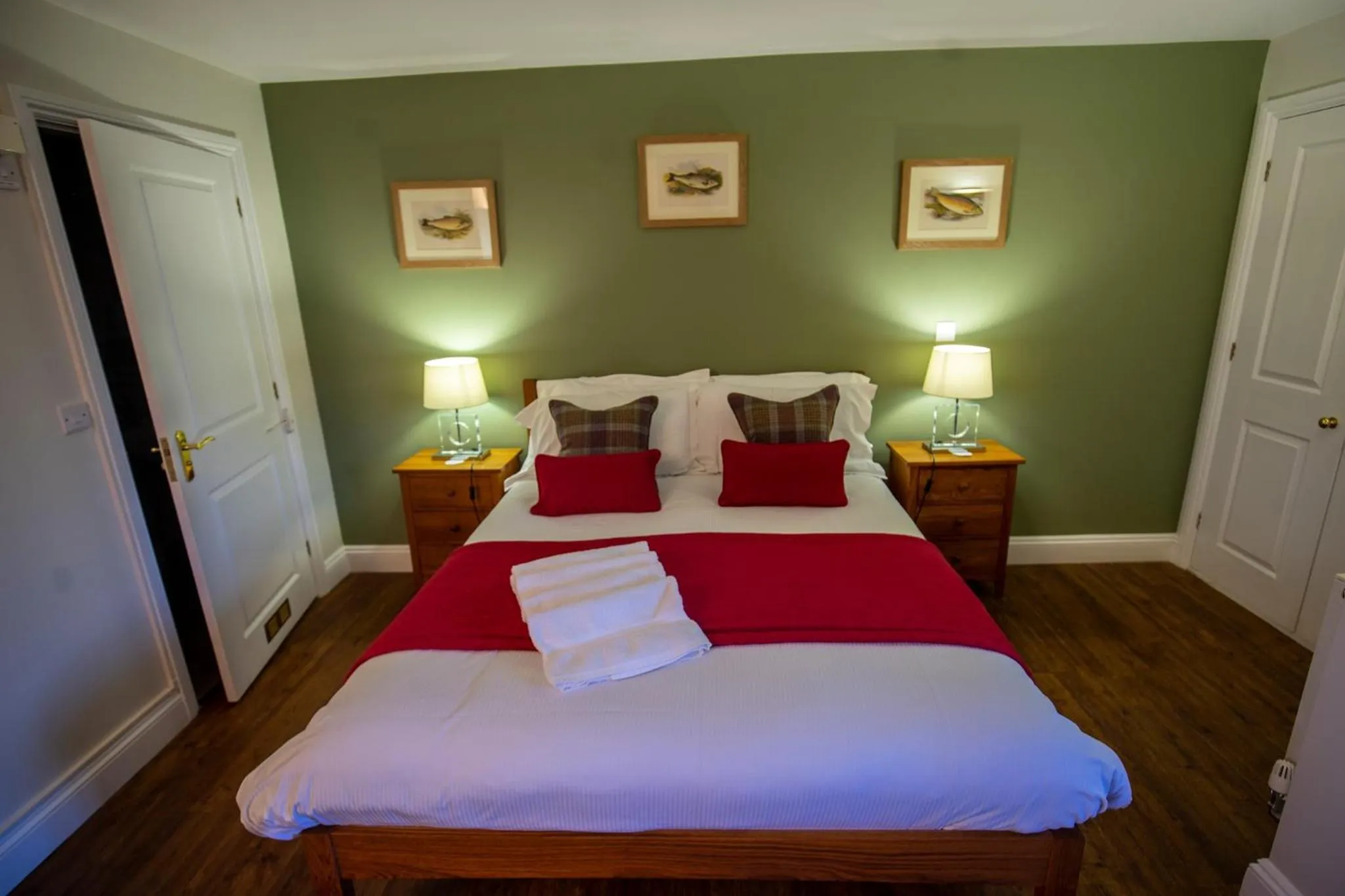 Bedroom, Bed in The Old Coach House