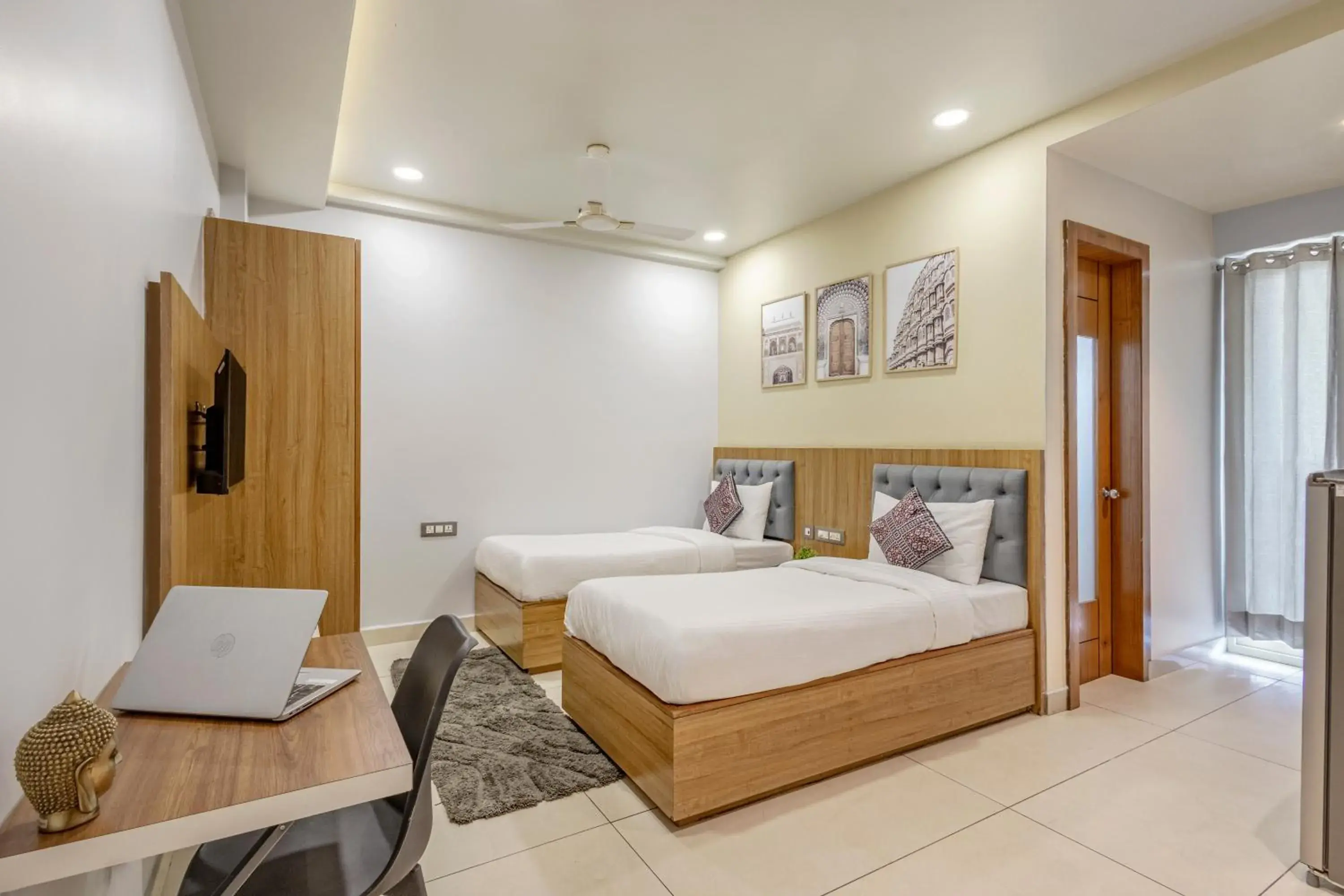 Deluxe Double Studio in Wandr Hotel Medicity Gurugram, Near Medanta Hospital Deluxe Double Studio in Wandr Hotel Medicity Gurugram, Near Medanta Hospital