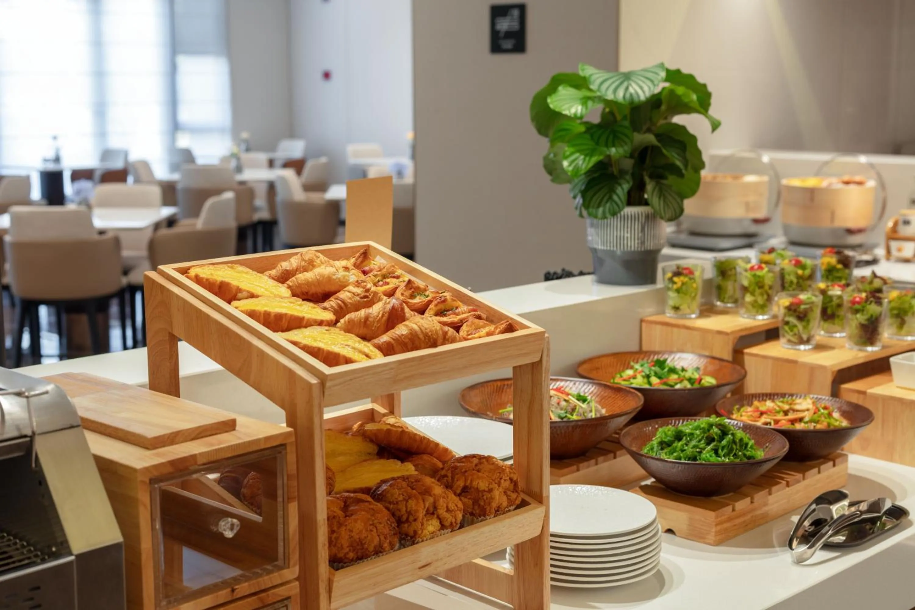 Restaurant/places to eat in Atour Hotel Hangzhou Xiaoshan Kaiyuan Plaza