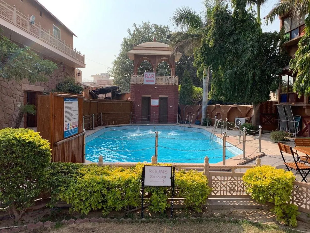 Hotel Nirali Dhani