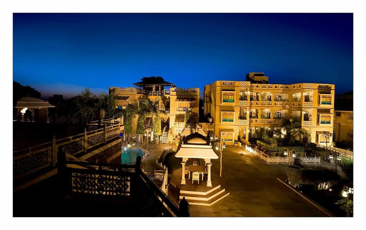 Hotel Nirali Dhani