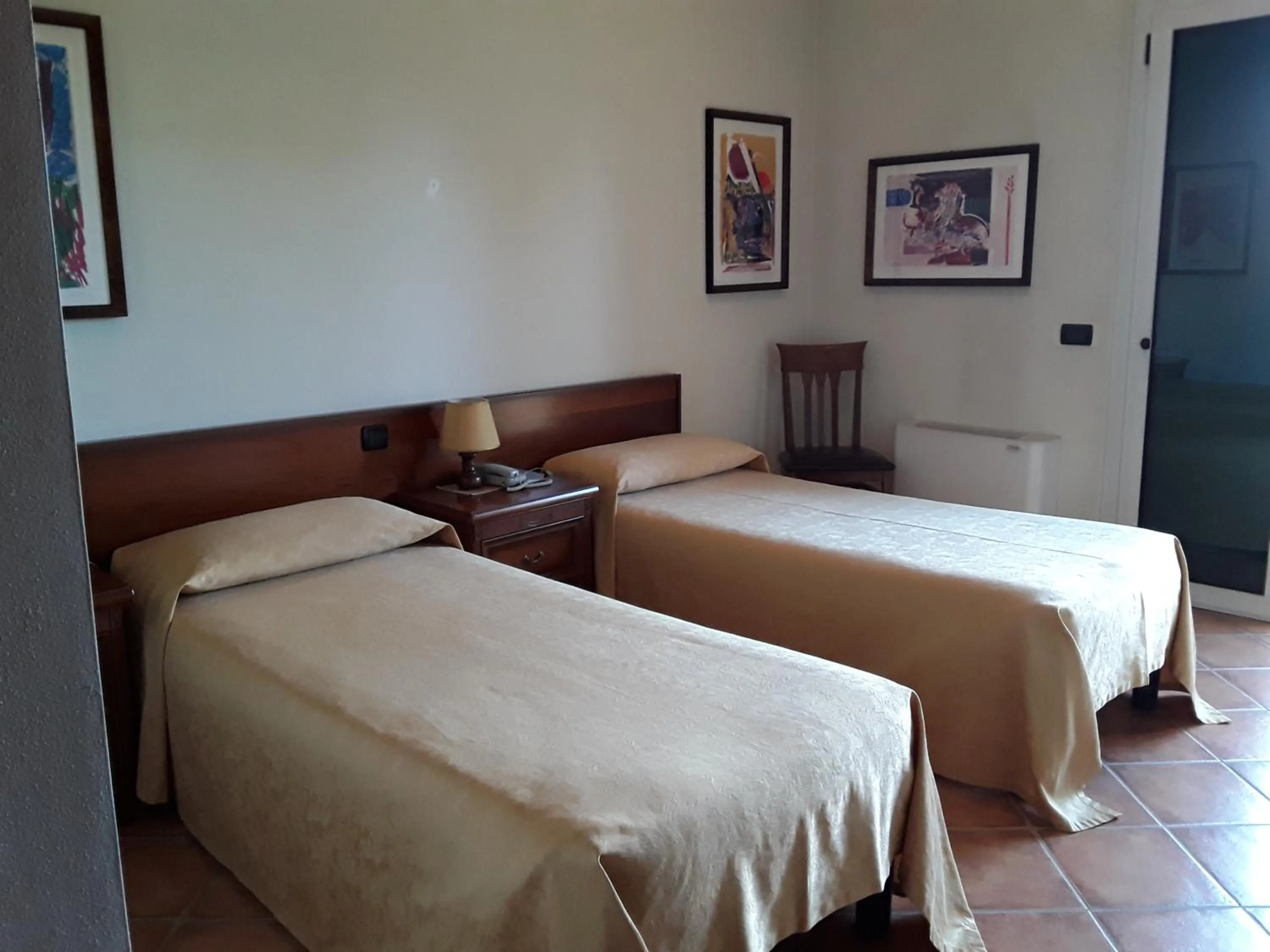 Photo of the whole room, Bed in Albergo Al Portico