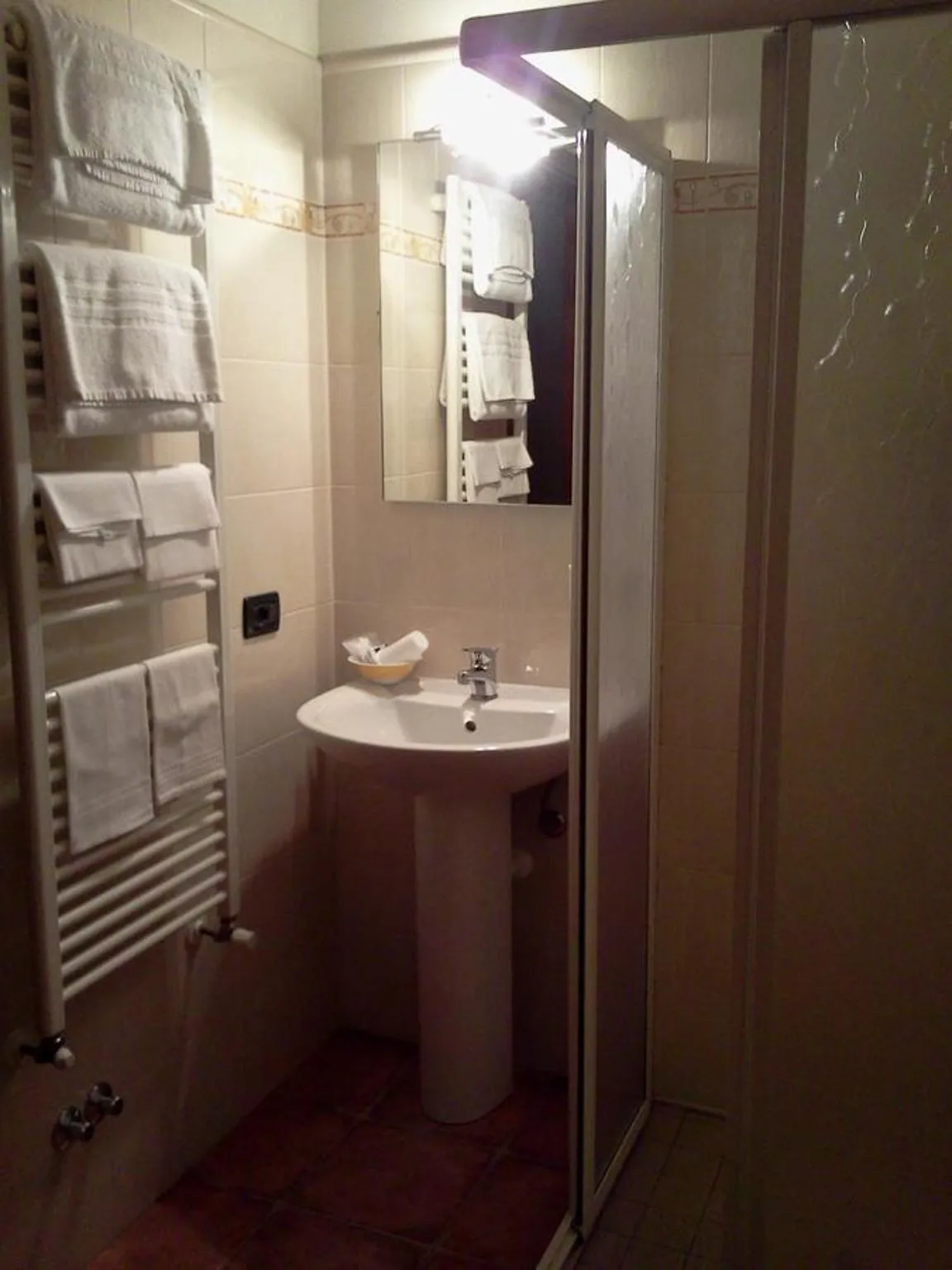 Bathroom in Albergo Al Portico