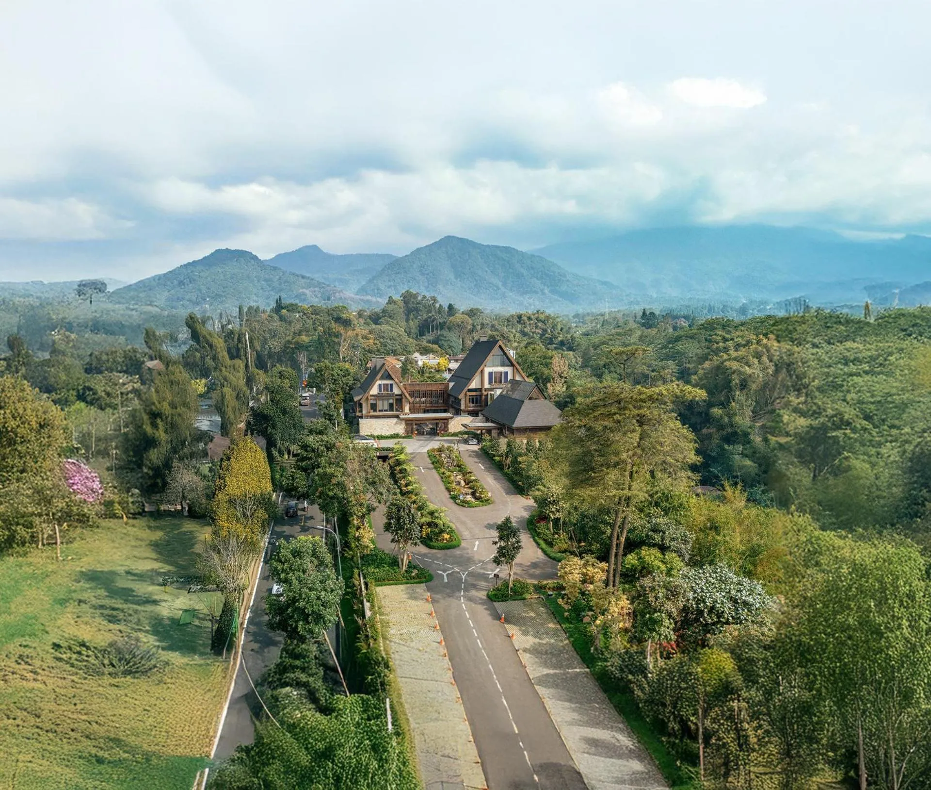 Property building in Plataran Puncak Suites