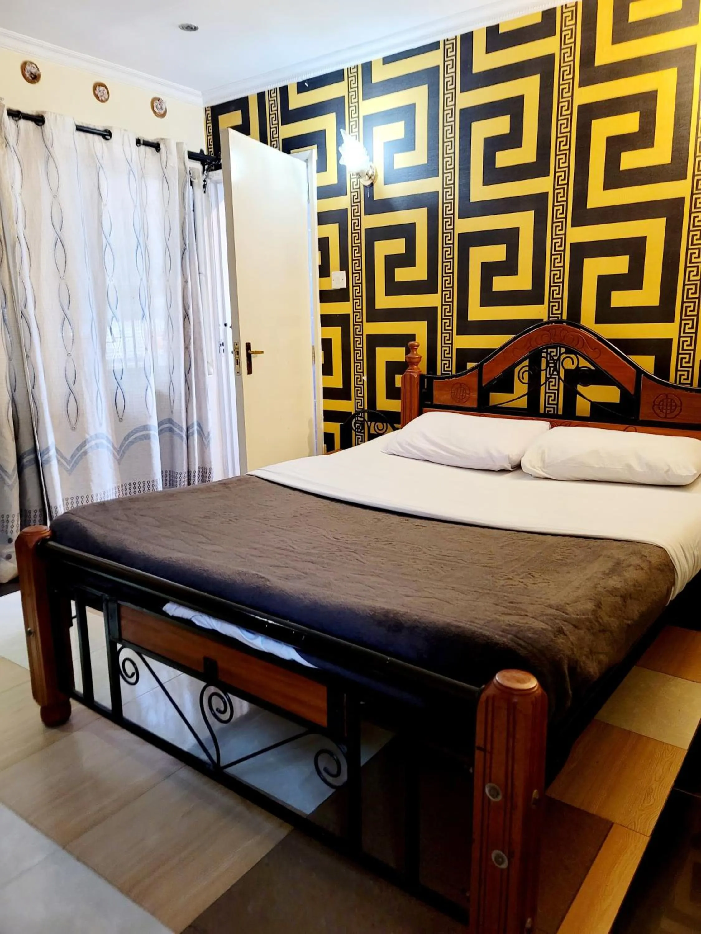 Bed in Nairobi Glory Palace Hotel