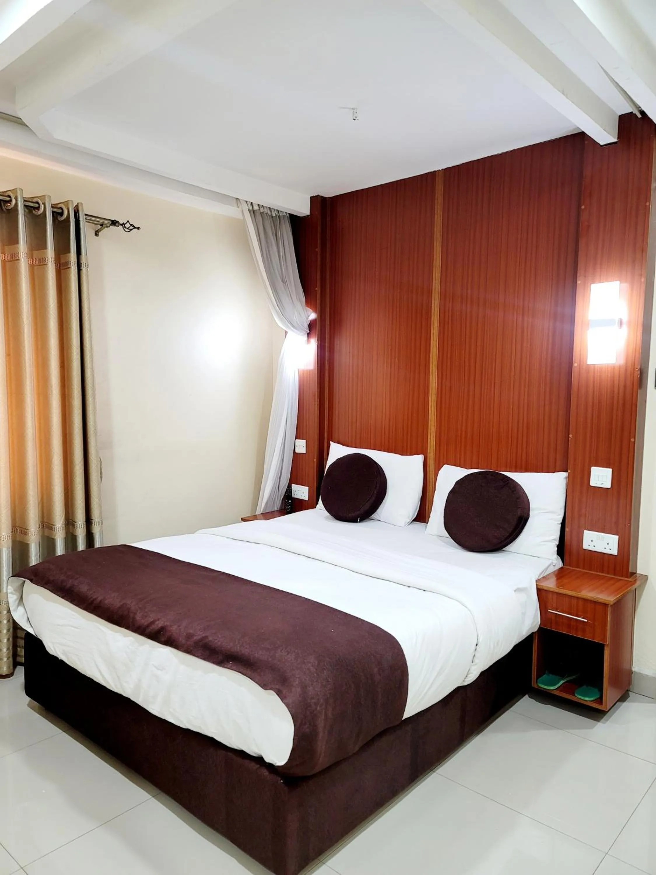 Bed in Nairobi Glory Palace Hotel