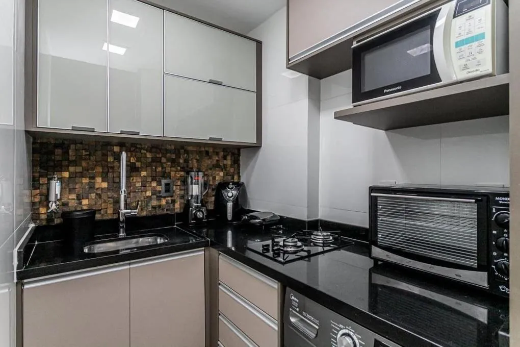 Apartamento Moderno na Quadra da Praia de Copacabana