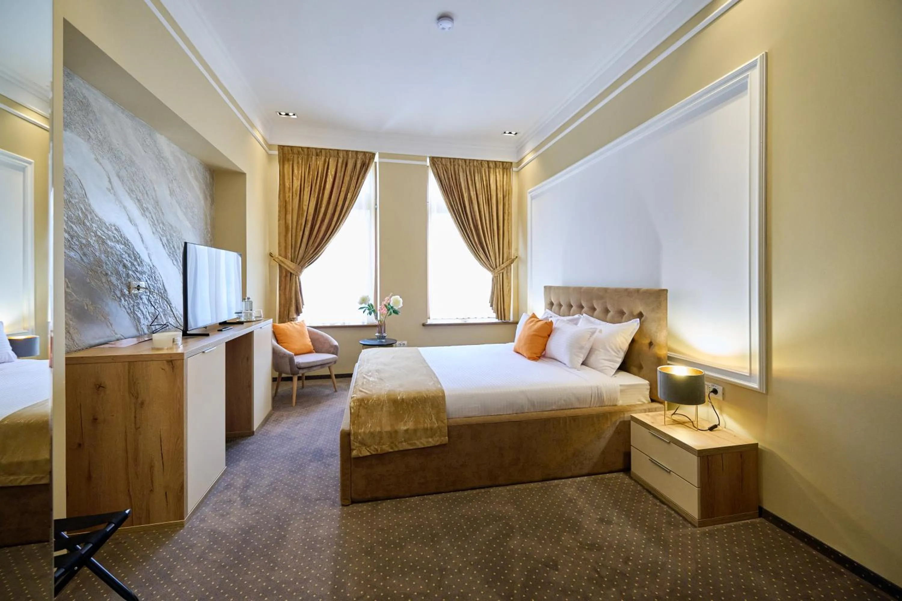 Photo of the whole room, Bed in G Danube Boutique Hotel