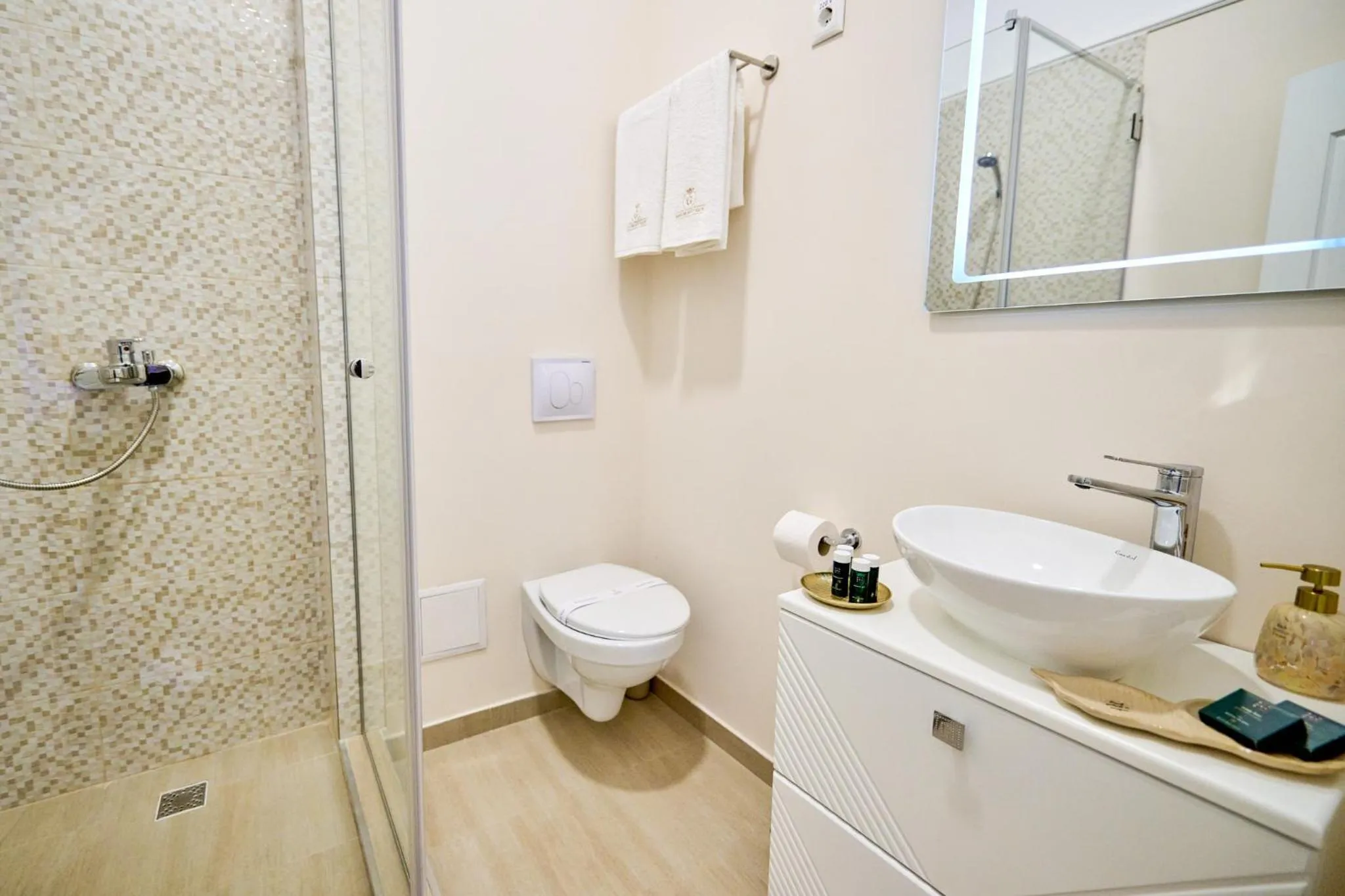 G Danube Boutique Hotel