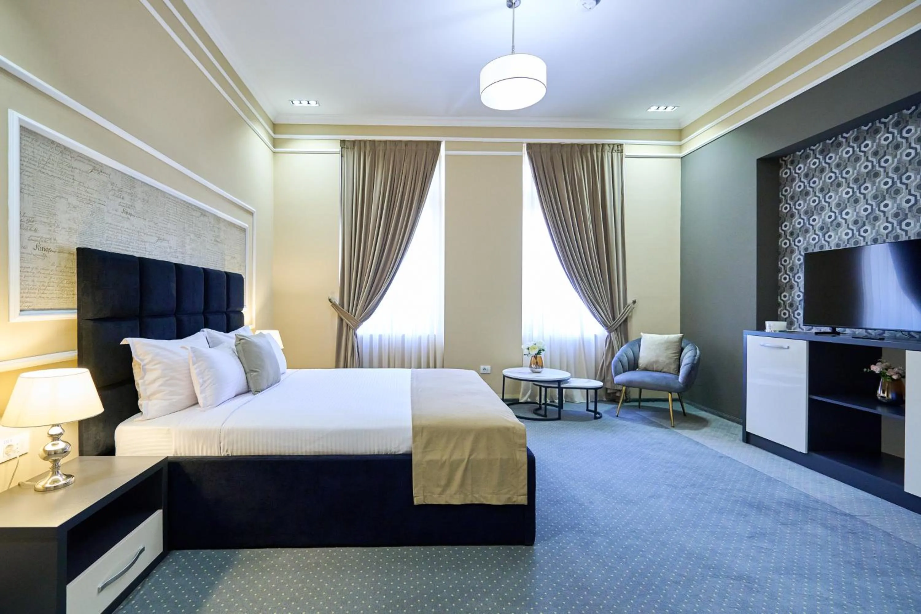 Photo of the whole room, Bed in G Danube Boutique Hotel