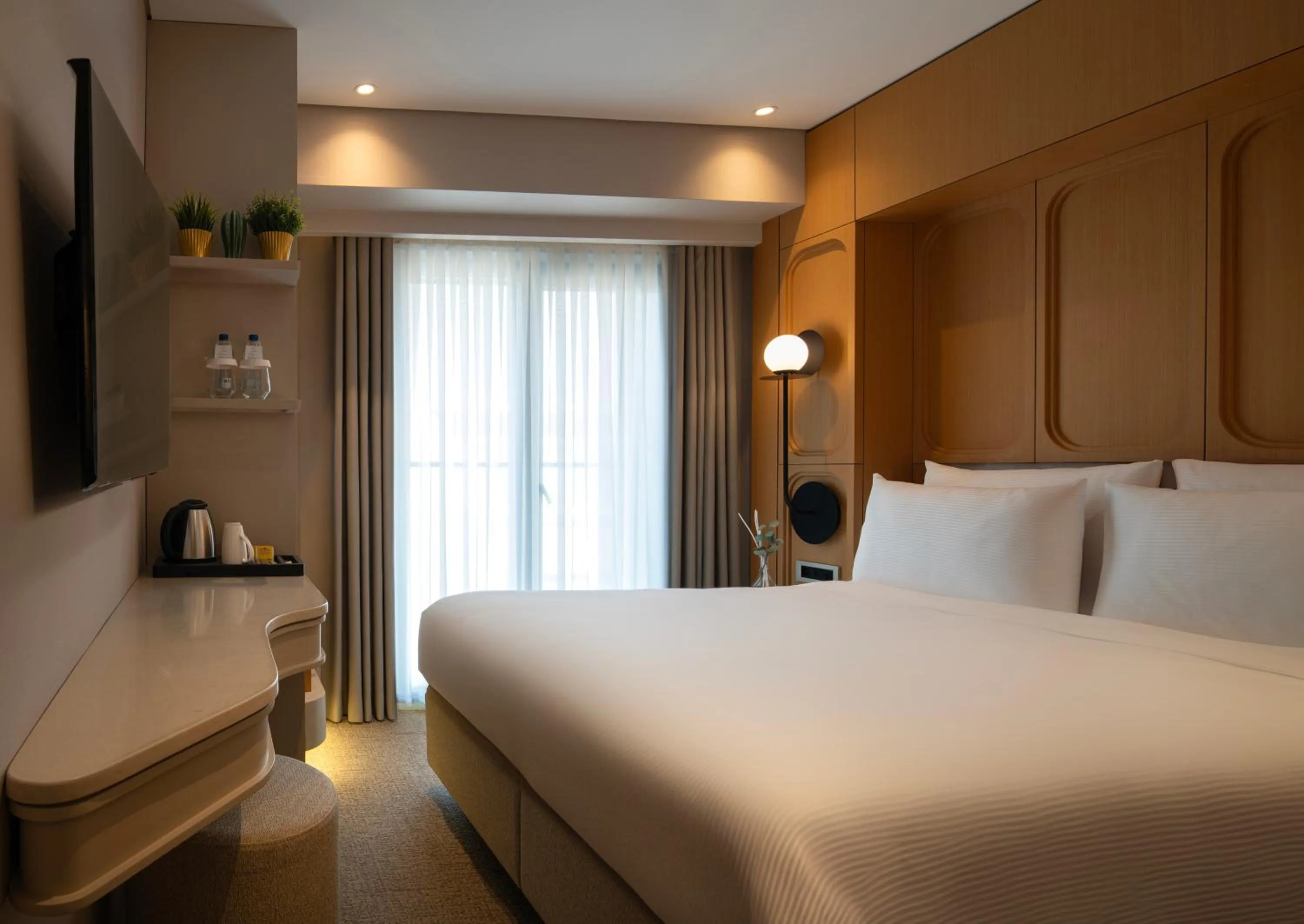 Bed in Lunet Old City Hotel