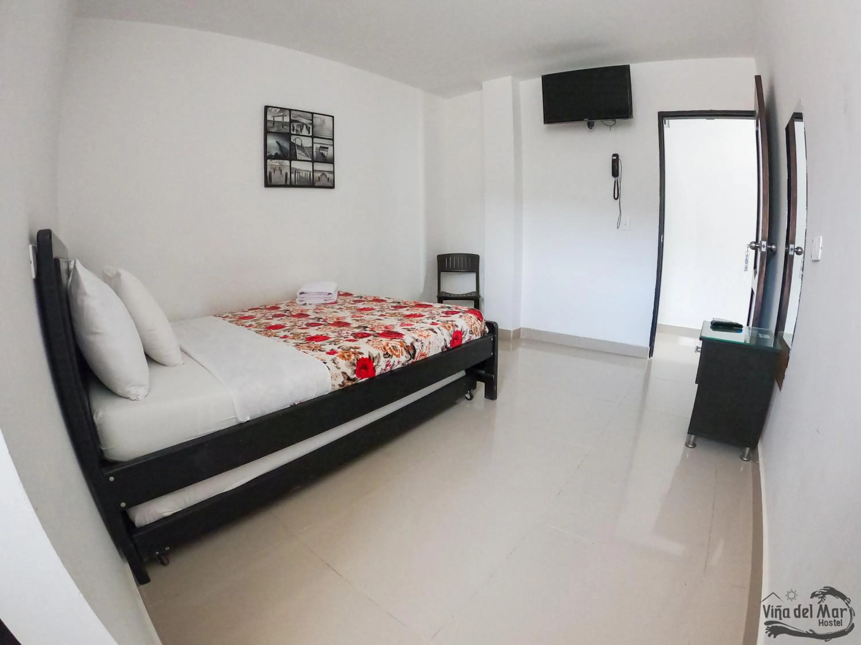 Bird's eye view, Bed in Hostal Viña del Mar
