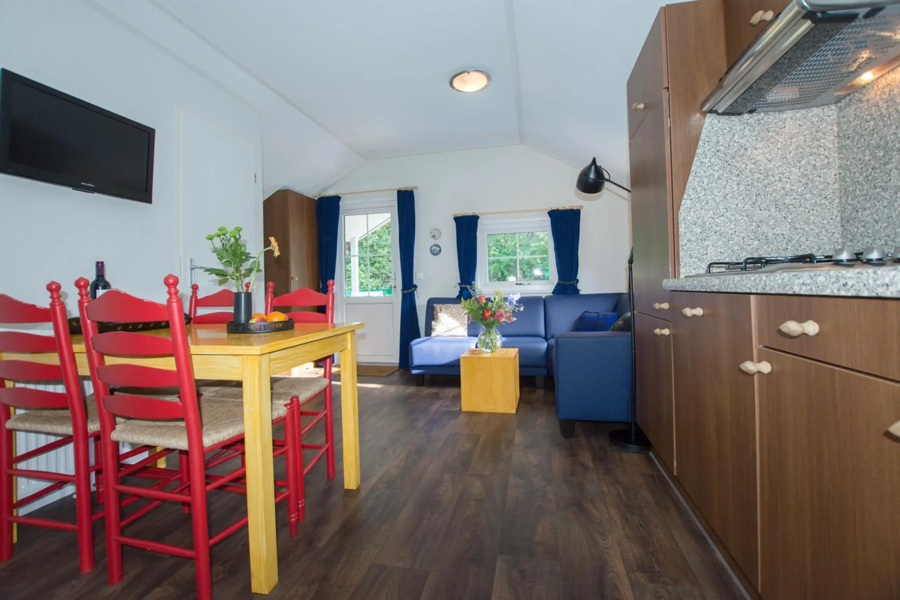 Two-Bedroom House in Recreatiepark de Vossenburcht IJhorst Two-Bedroom House in Recreatiepark de Vossenburcht IJhorst