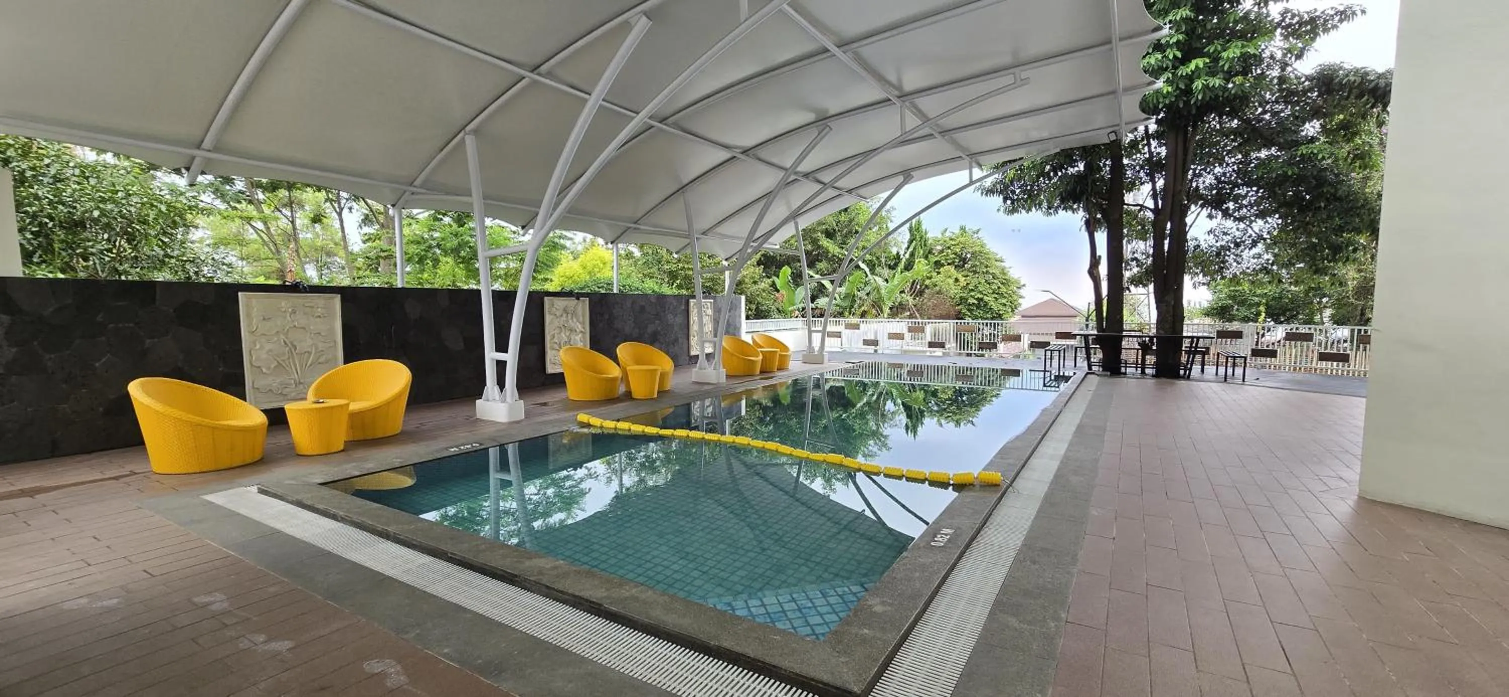 Swimming pool in Point C Hotel