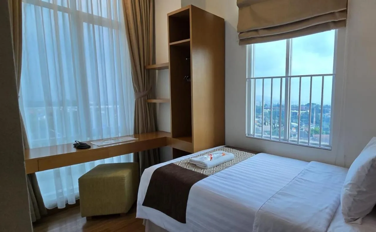 Bed in Point C Hotel