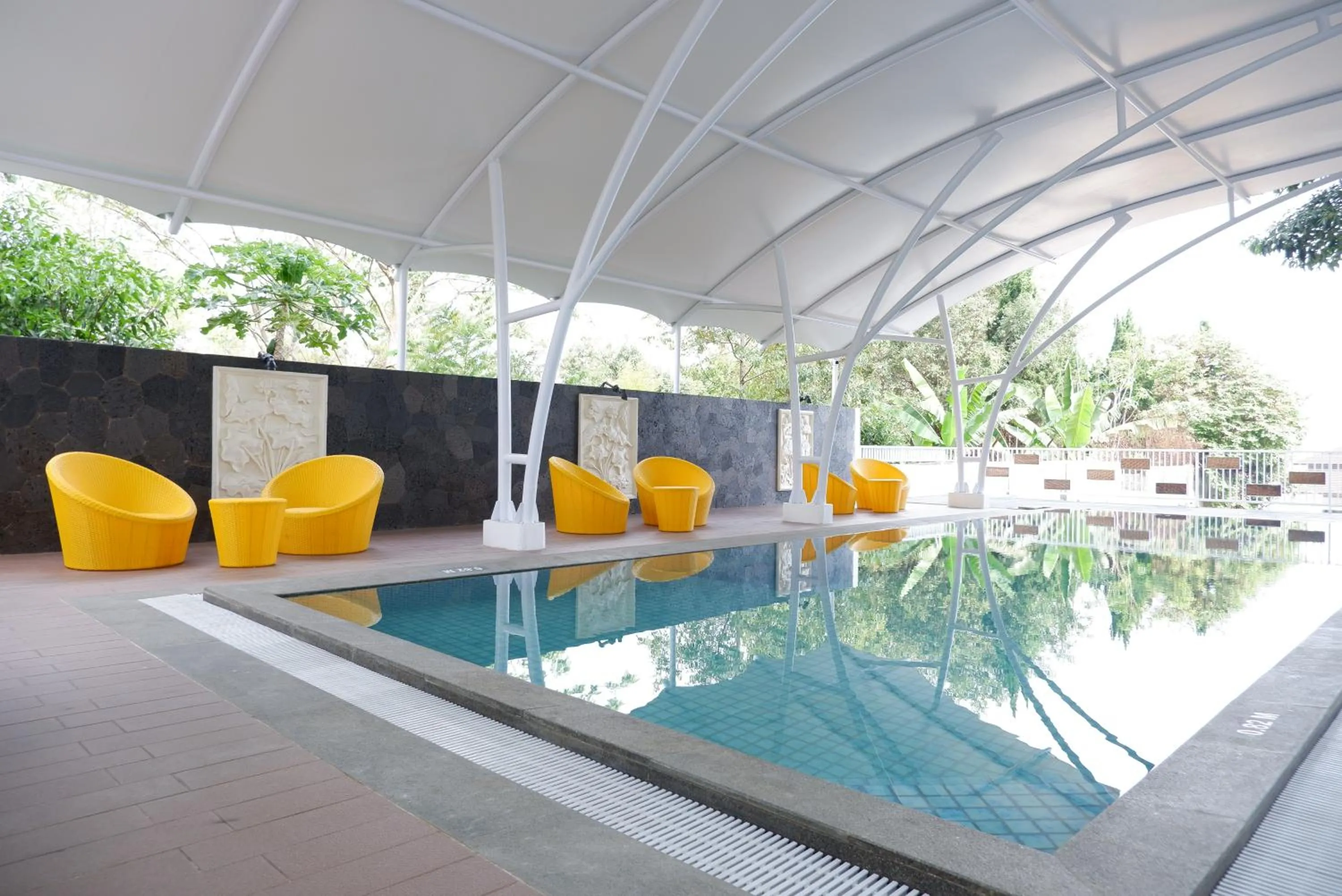 Swimming pool in Point C Hotel