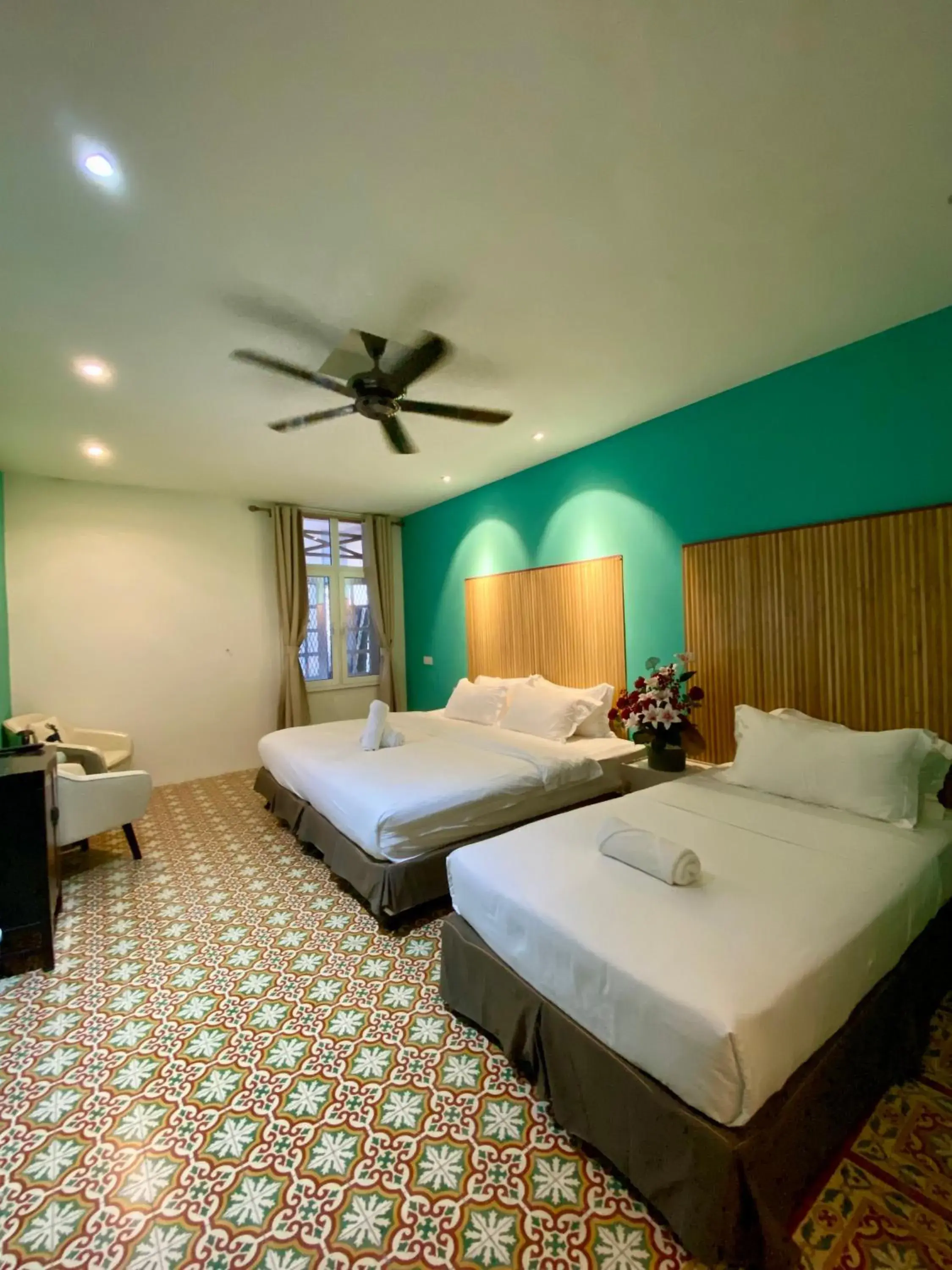 Deluxe Triple Room in Bayu Bayu Hotel by Soft Loft Deluxe Triple Room in Bayu Bayu Hotel by Soft Loft