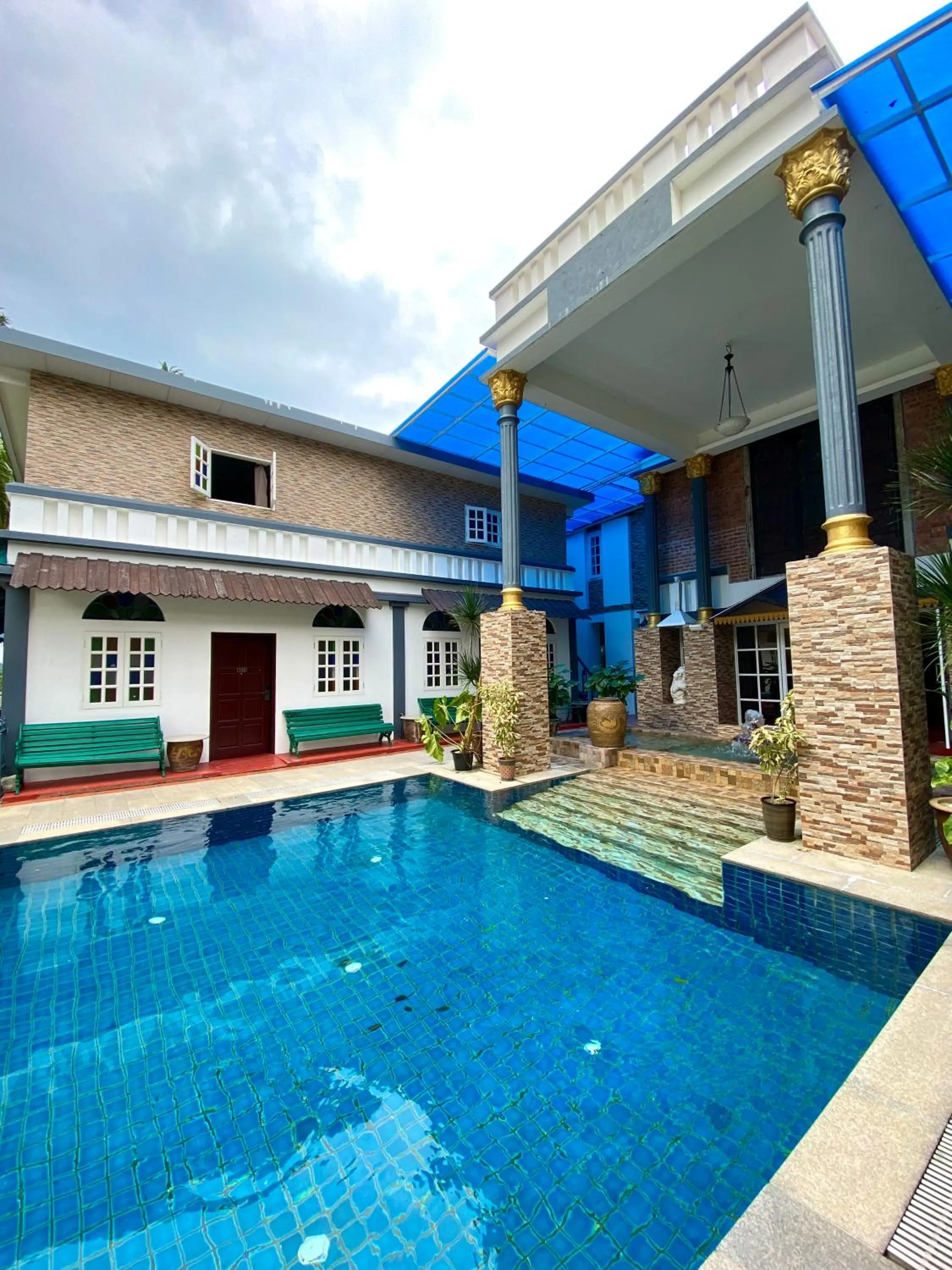 Swimming pool in Bayu Bayu Hotel by Soft Loft
