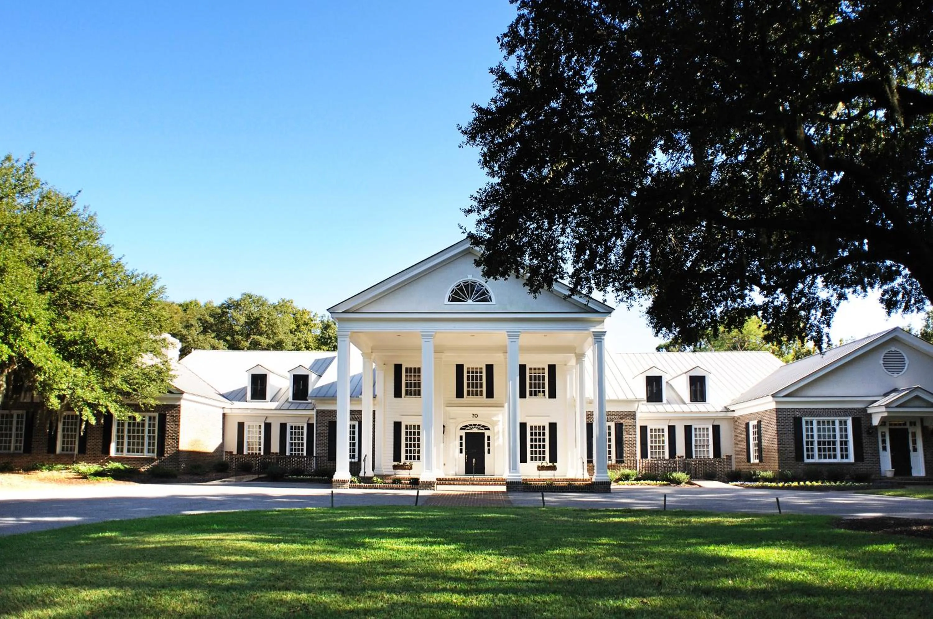 Facade/entrance, Property Building in Pawleys Plantation Golf & Country Club