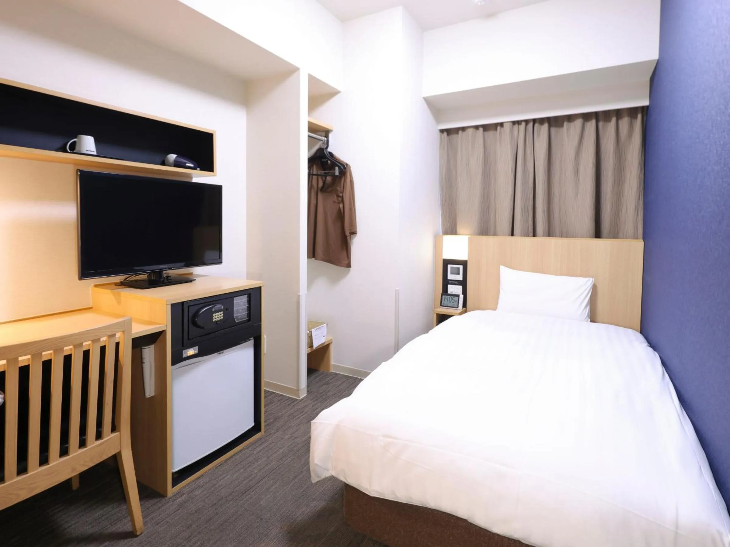 Photo of the whole room, Bed in Dormy Inn Ueno Okachimachi