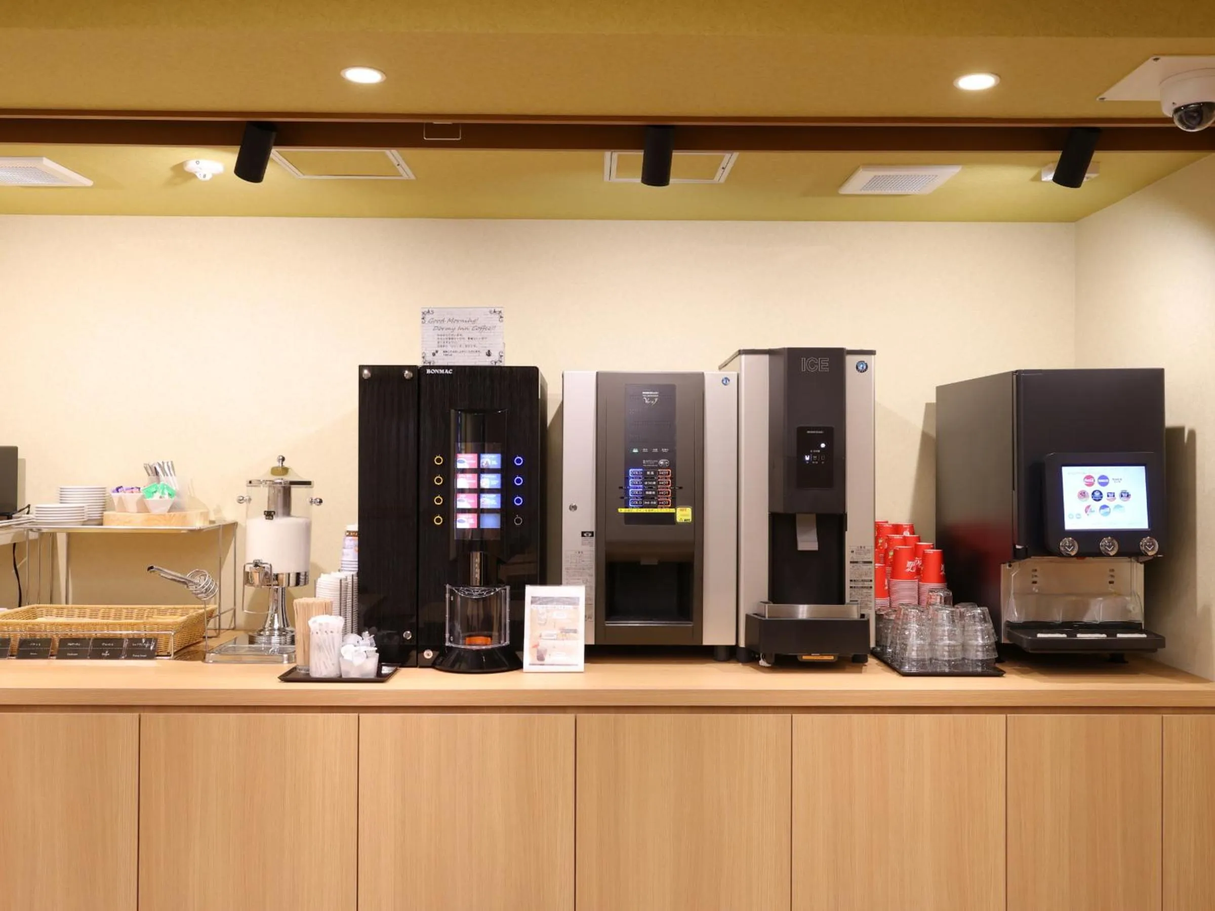 Restaurant/places to eat in Dormy Inn Ueno Okachimachi