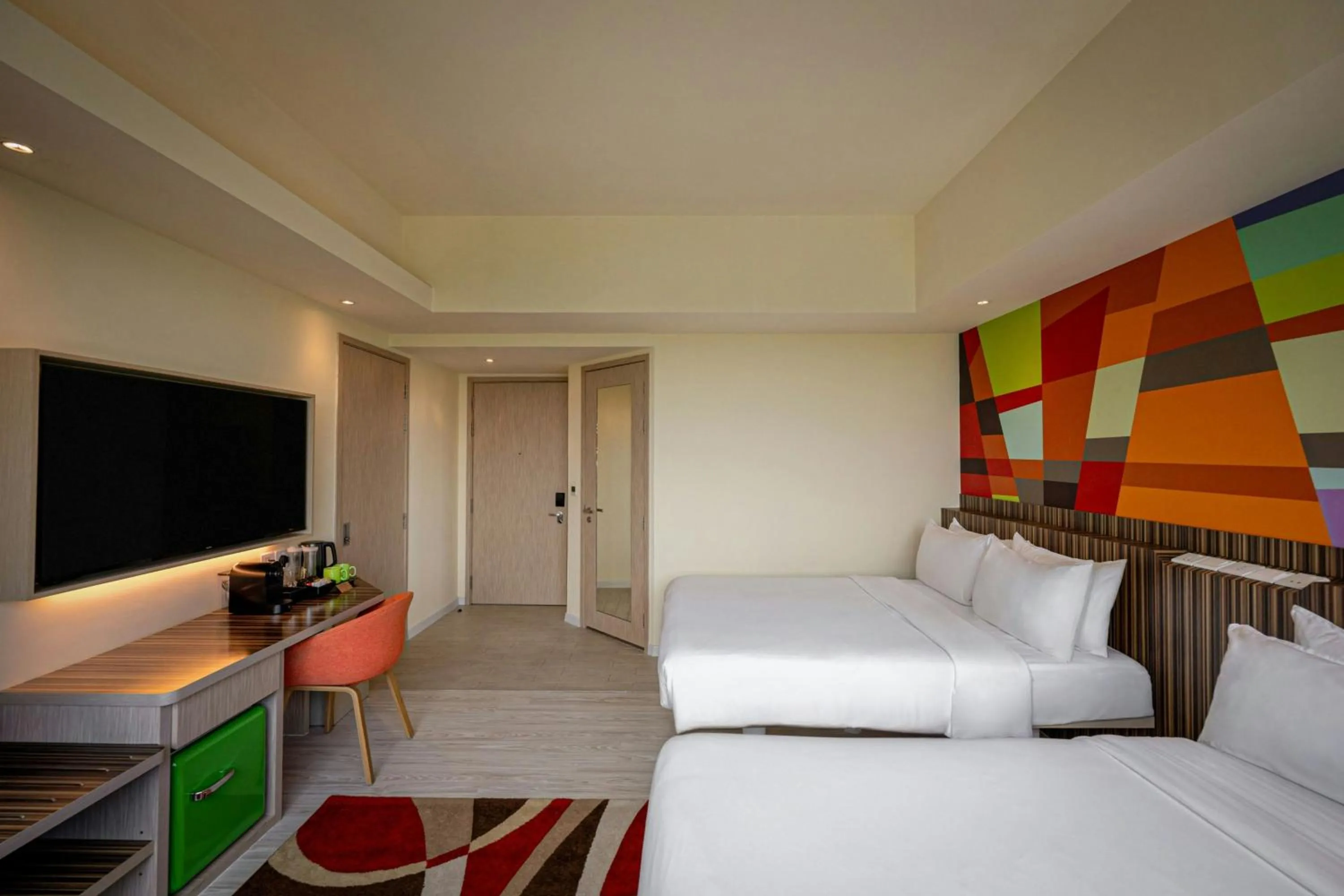 Photo of the whole room, Bed in Genting Hotel Jurong