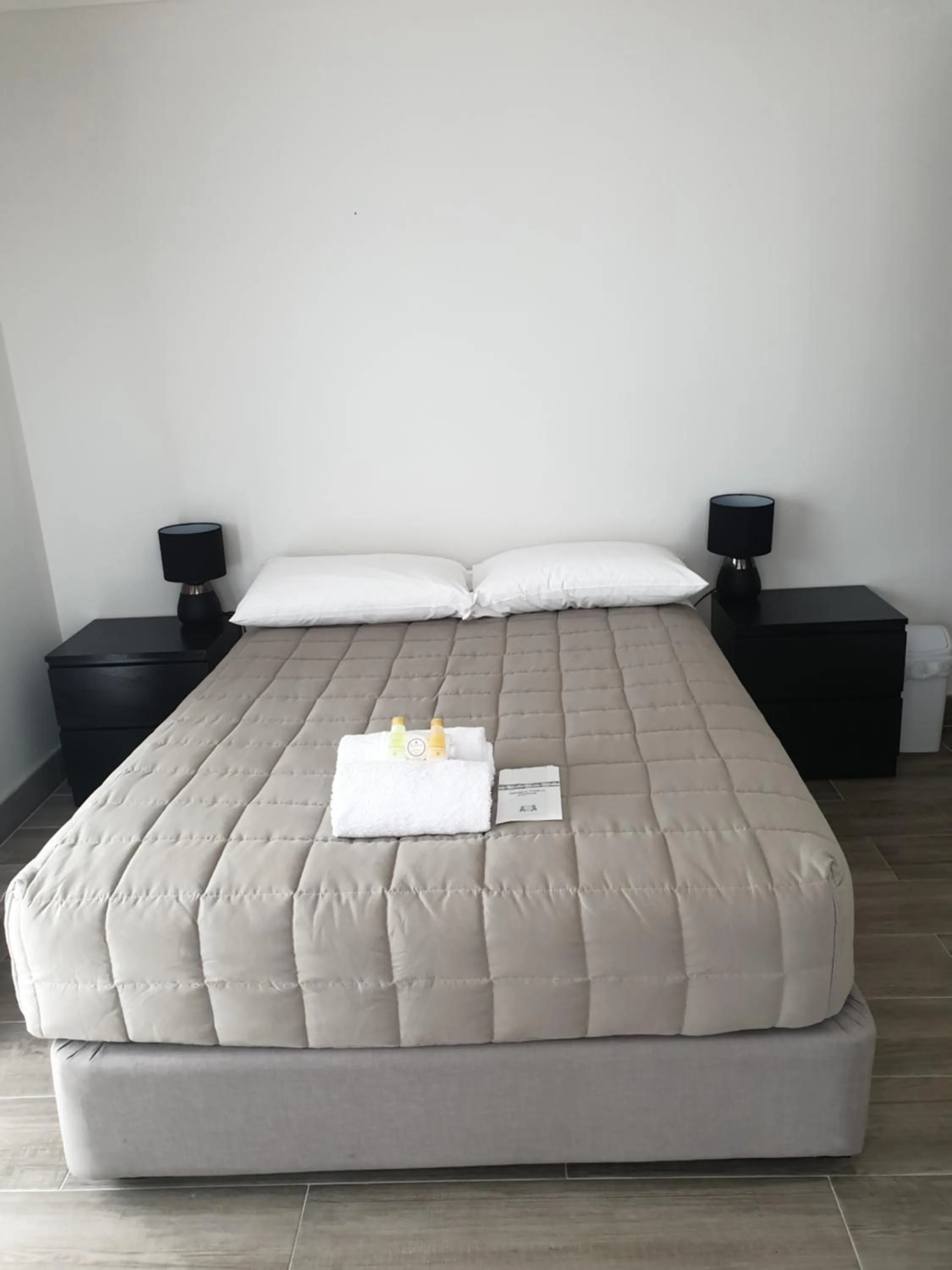 Bedroom, Bed in Forstay Motel