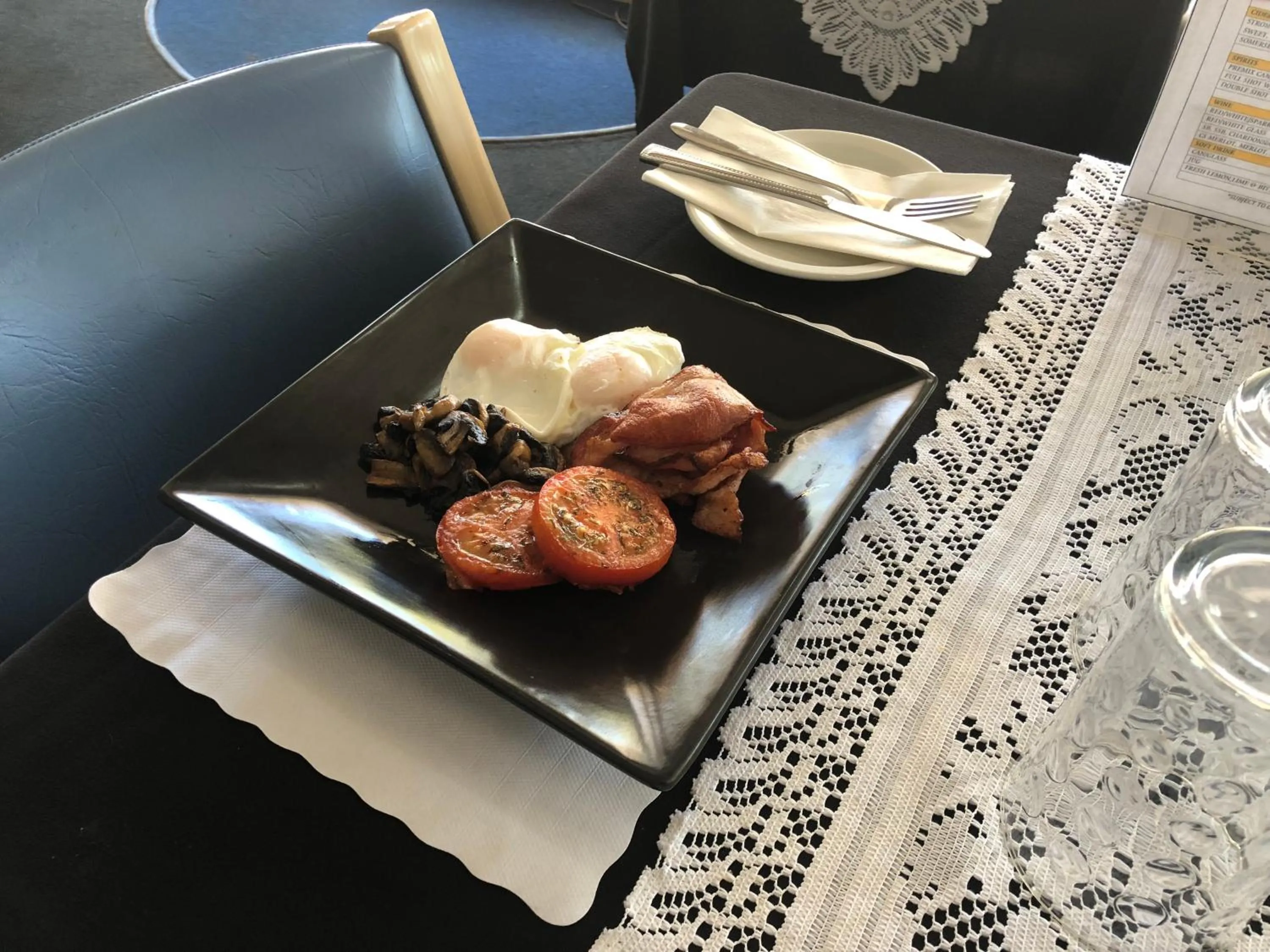 Breakfast in Carnarvon Gateway Motel