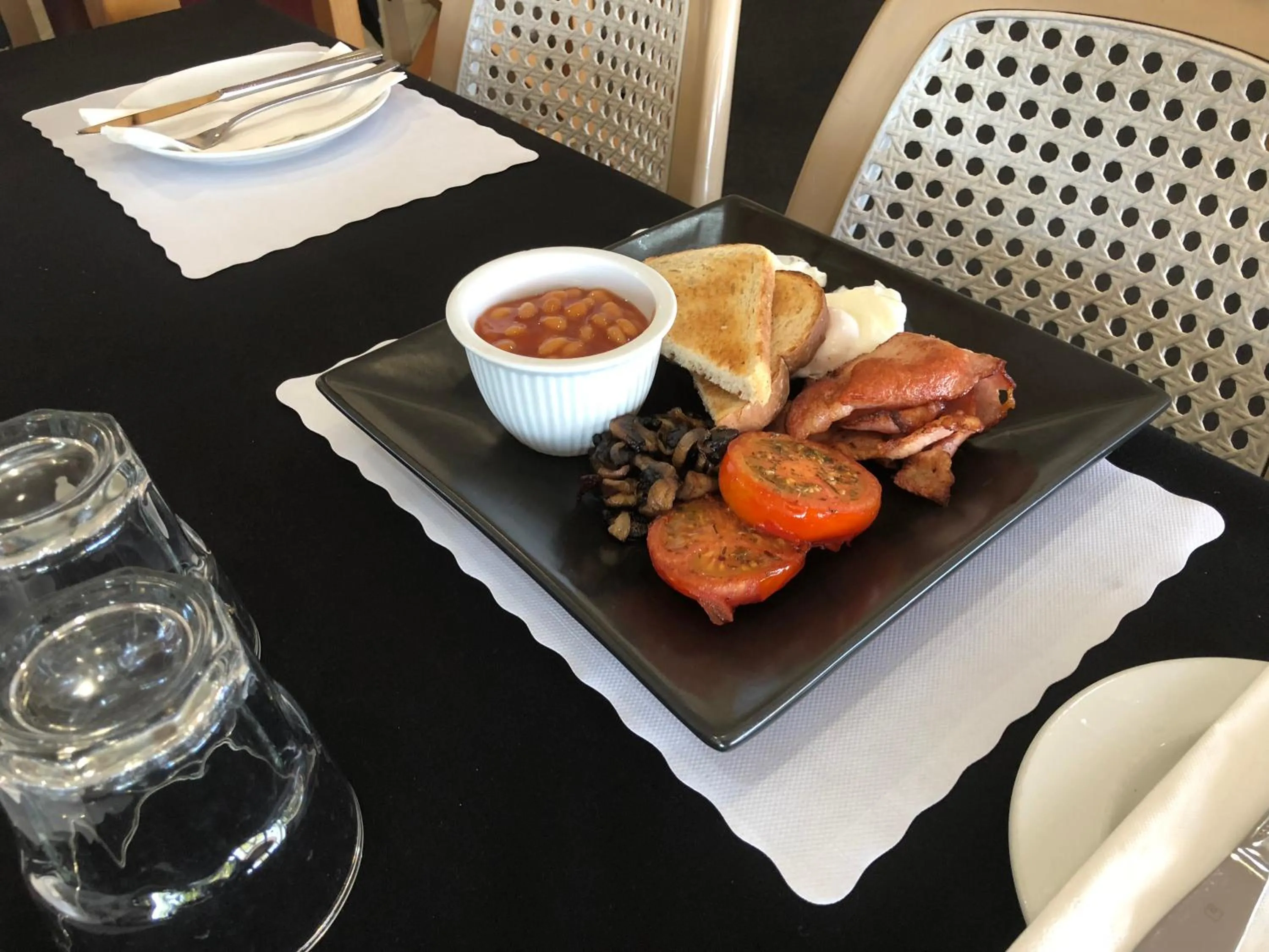 Breakfast in Carnarvon Gateway Motel