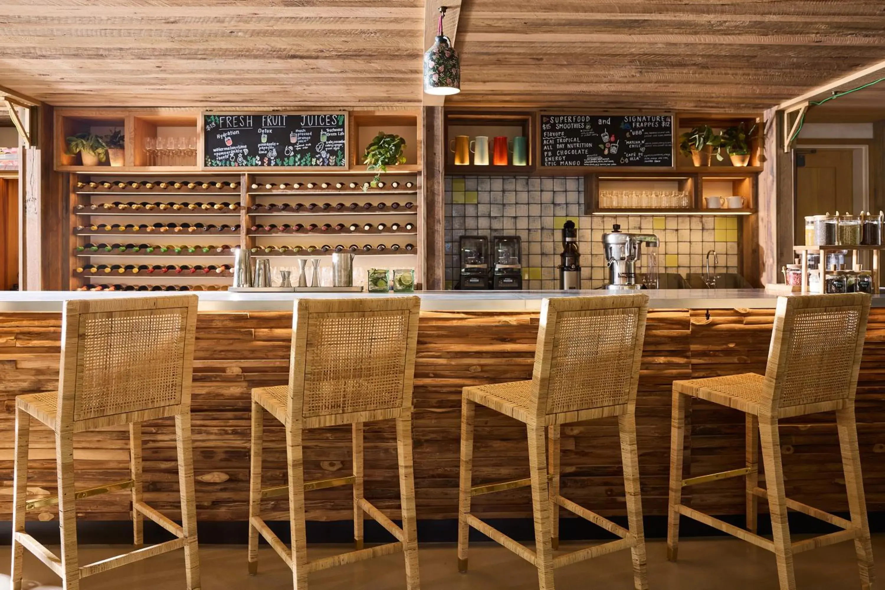 American breakfast in Treehouse Hotel Silicon Valley American breakfast in Treehouse Hotel Silicon Valley